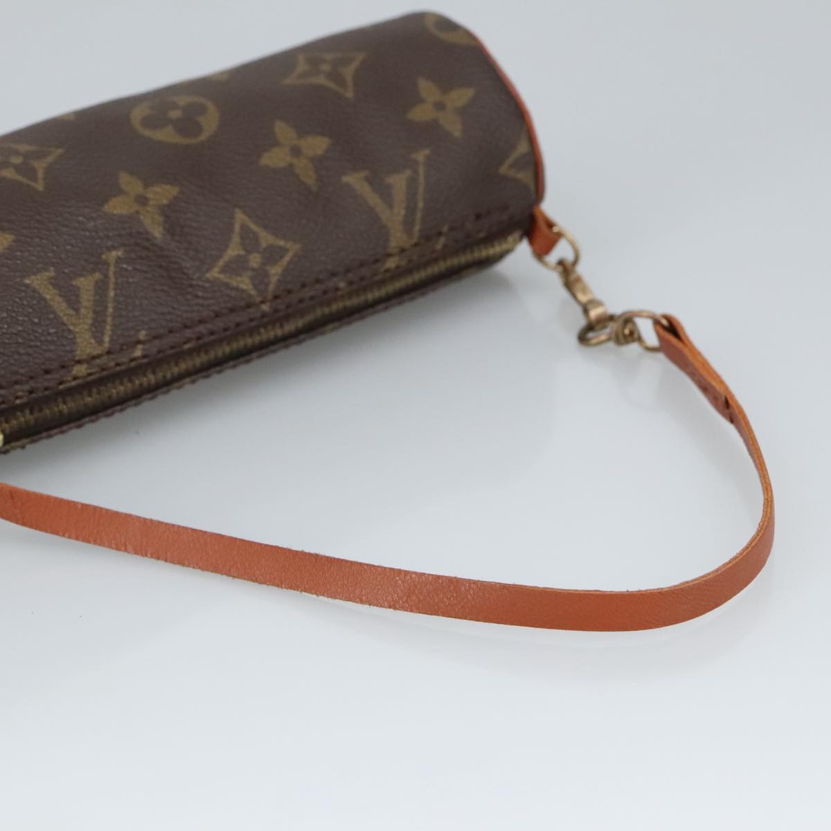 LOUIS VUITTON Monogram Papillon Pouch LV Auth 100318