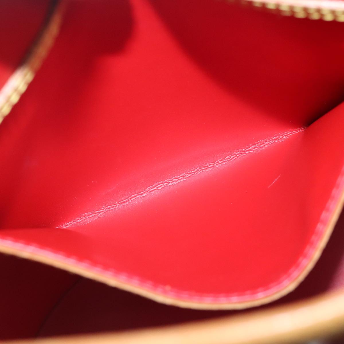 LOUIS VUITTON Monogram Vernis Bucket PM Bag Made in 2009 Rouge LV Auth 100484