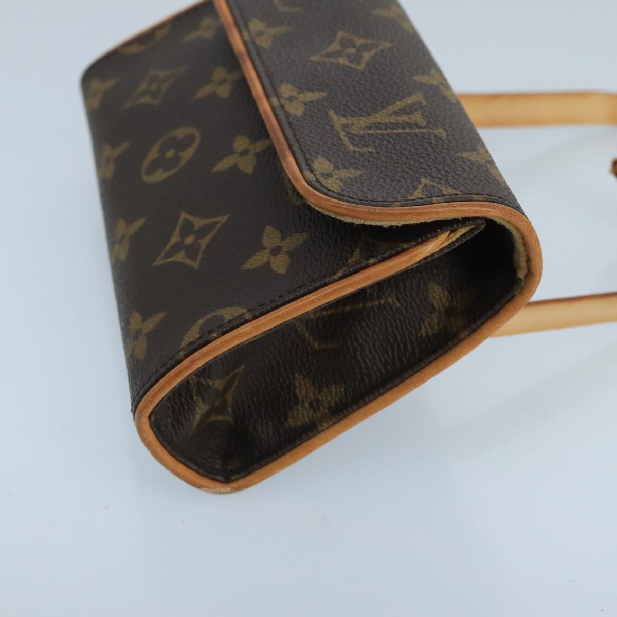 LOUIS VUITTON Monogram Pochette Florentine Waist bag M51855 LV Auth 100564