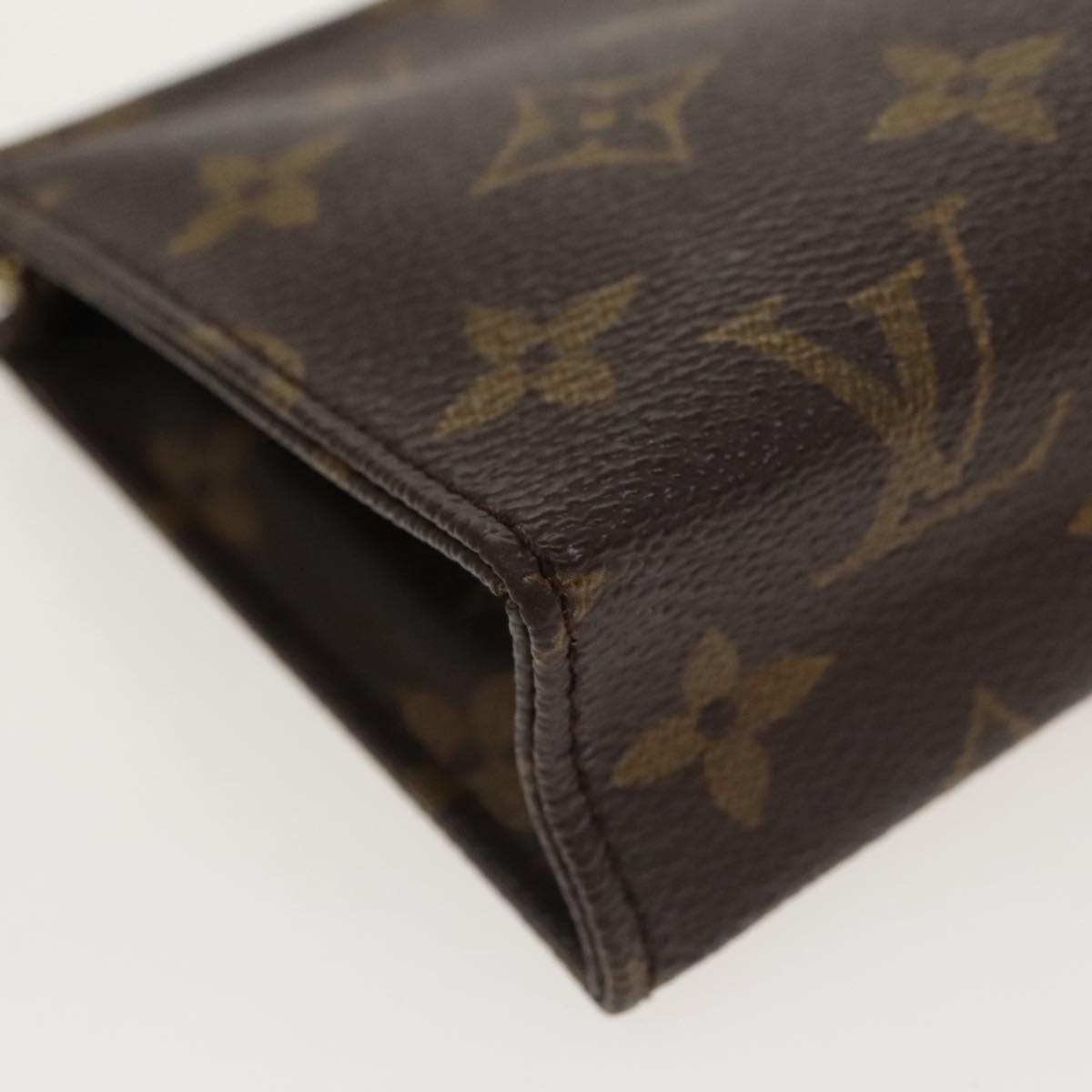 LOUIS VUITTON Monogram Poche Toilette 15 Pouch M47546 LV Auth 100574