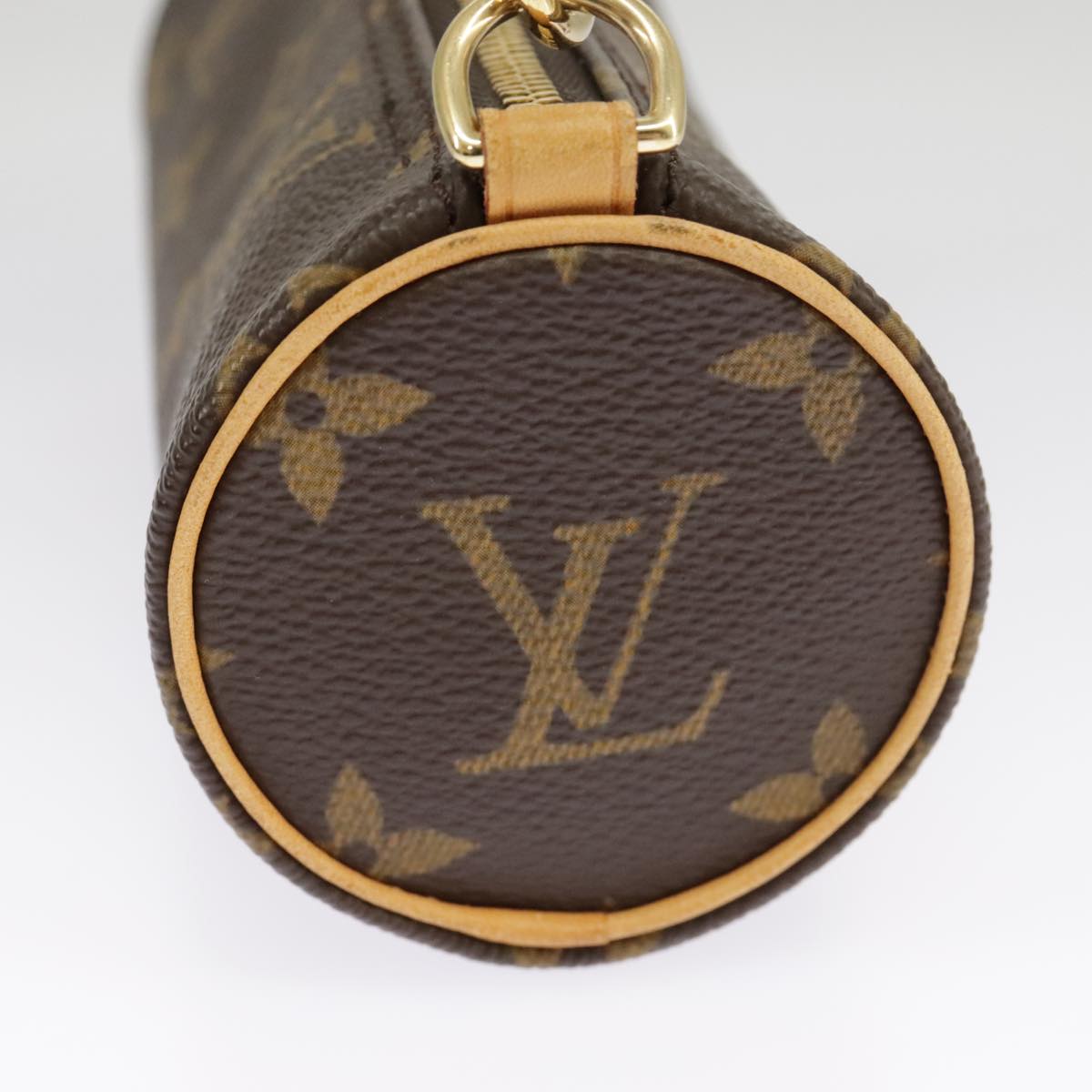 LOUIS VUITTON Monogram Papillon Pouch LV Auth 100575