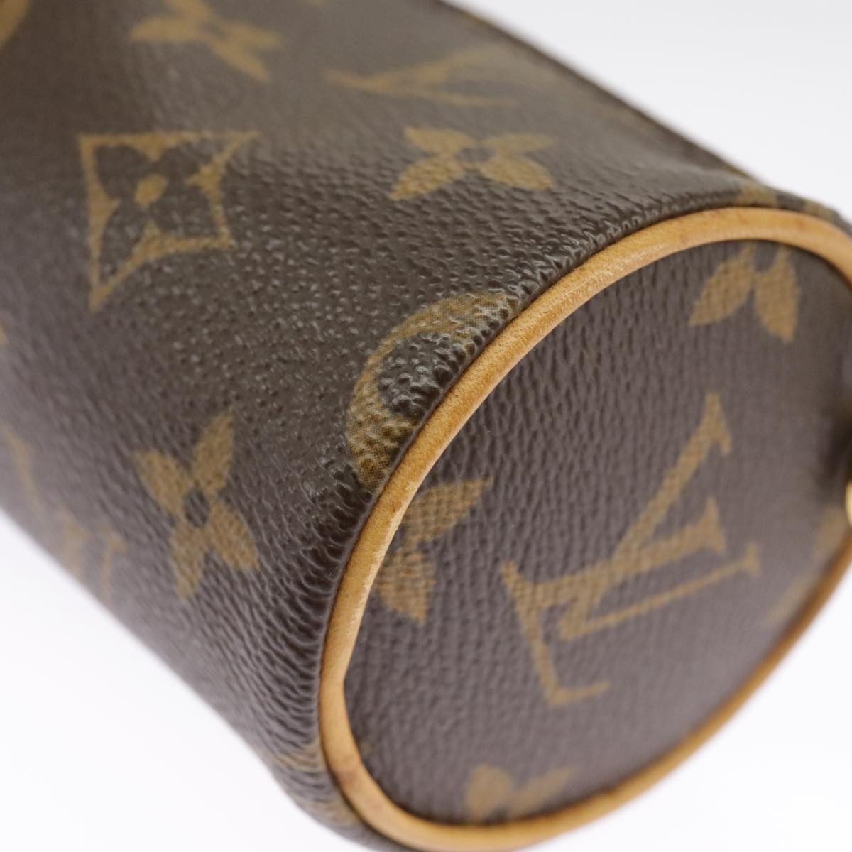 LOUIS VUITTON Monogram Papillon Pouch LV Auth 100576