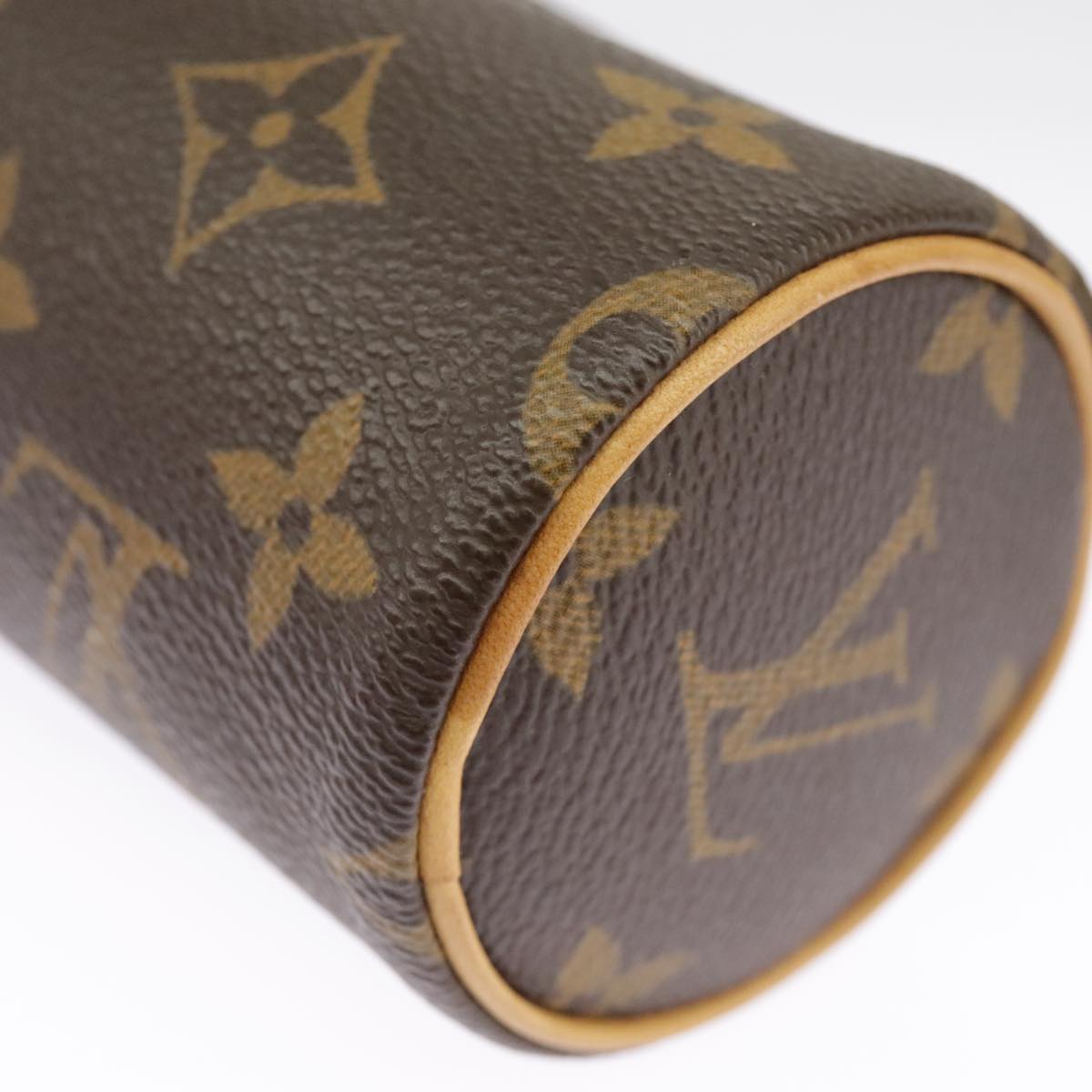 LOUIS VUITTON Monogram Papillon Pouch LV Auth 100576