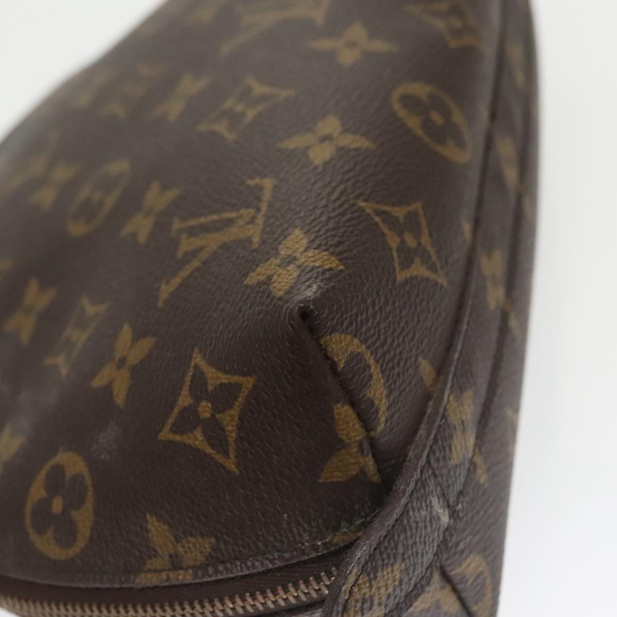 LOUIS VUITTON Monogram Trousse Demi Ronde Cosmetic Pouch M47520 LV Auth 100605