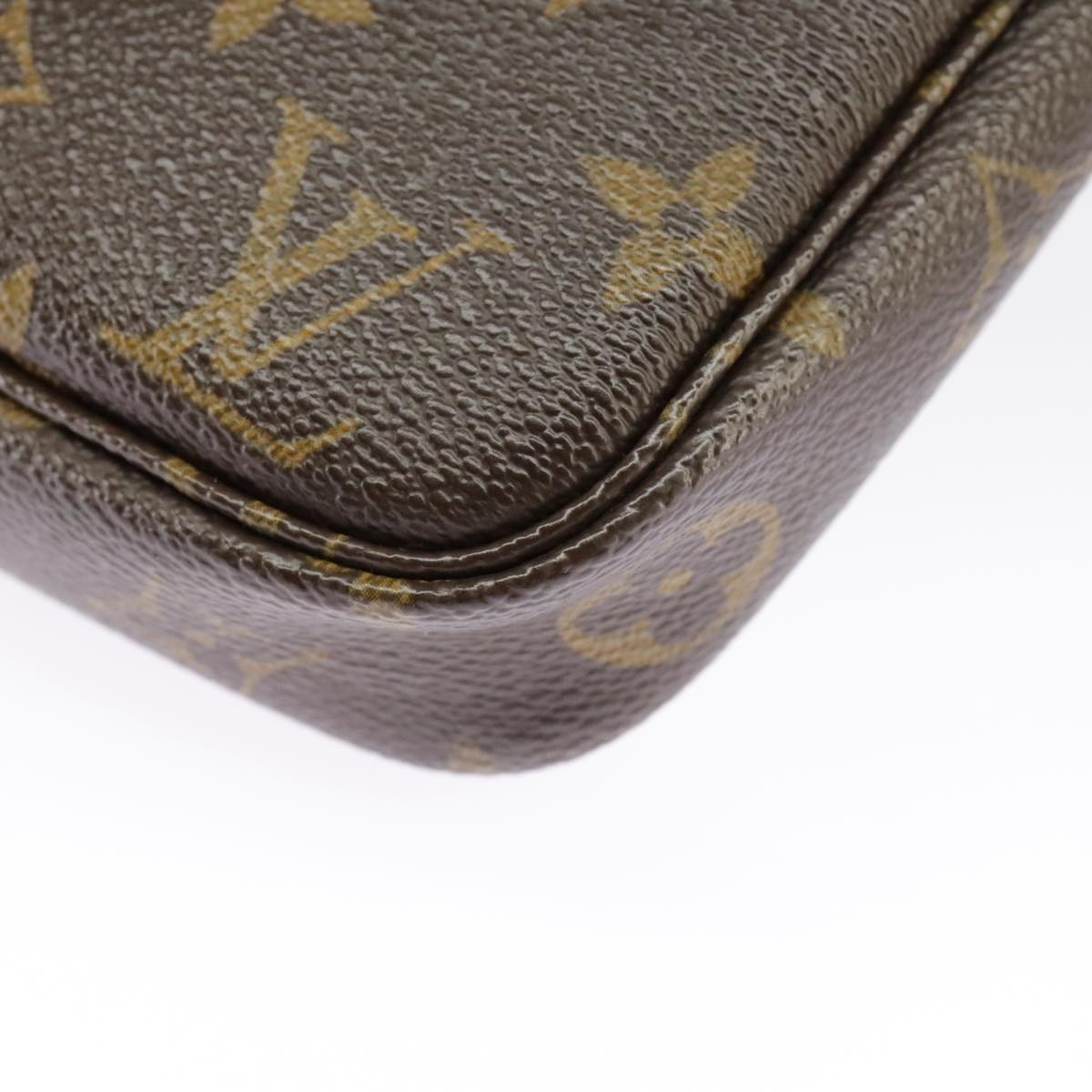 LOUIS VUITTON Monogram Pochette Accessoires Pouch M51980 LV Auth 100615