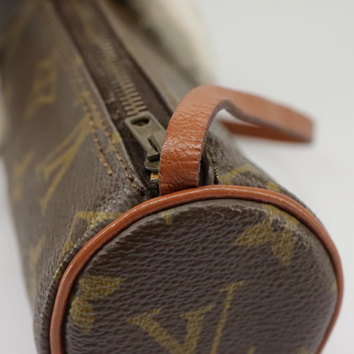 LOUIS VUITTON Monogram Papillon Pouch LV Auth 100641