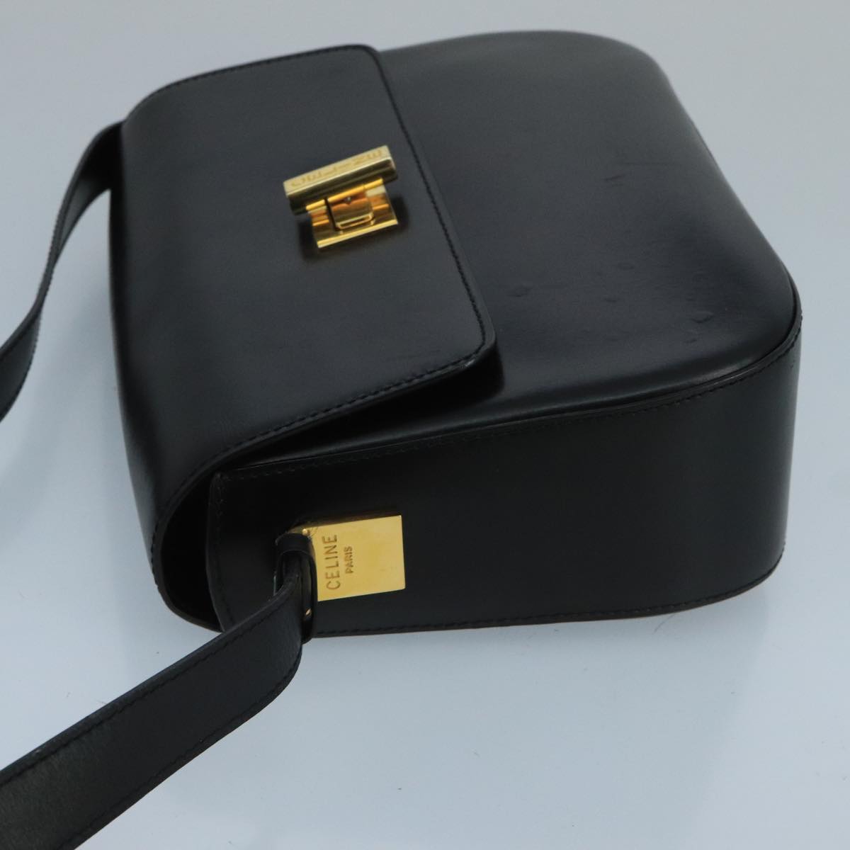 CELINE Leather Shoulder Bag Black Gold Auth 100654