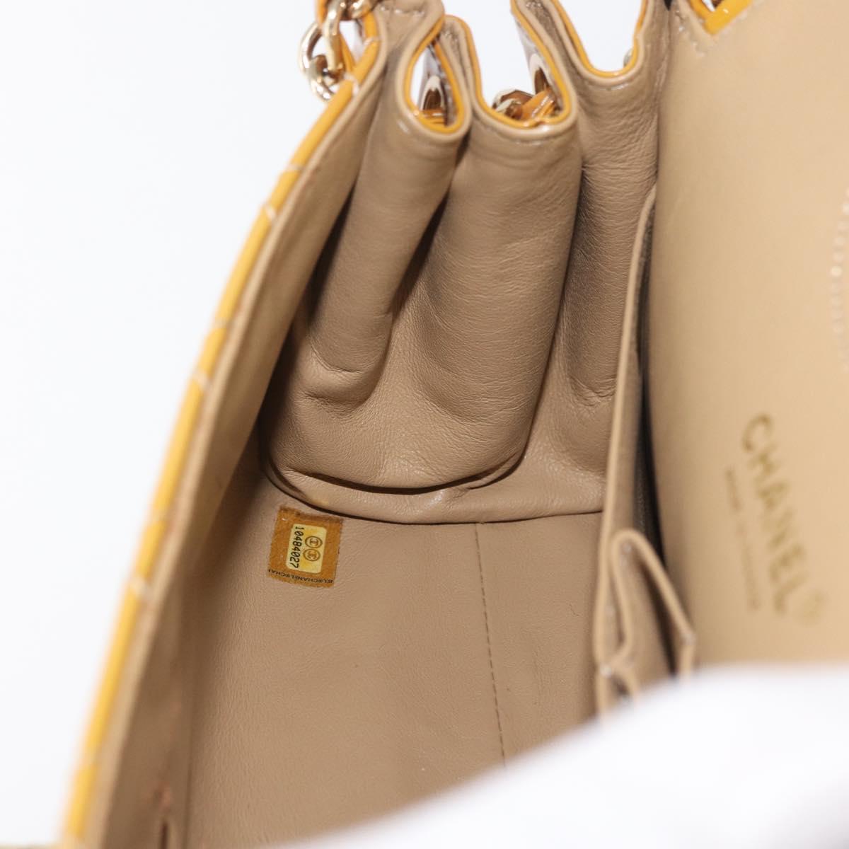 CHANEL Matelasse Chain Shoulder Bag Patent leather Yellow Gold CC Auth 100721