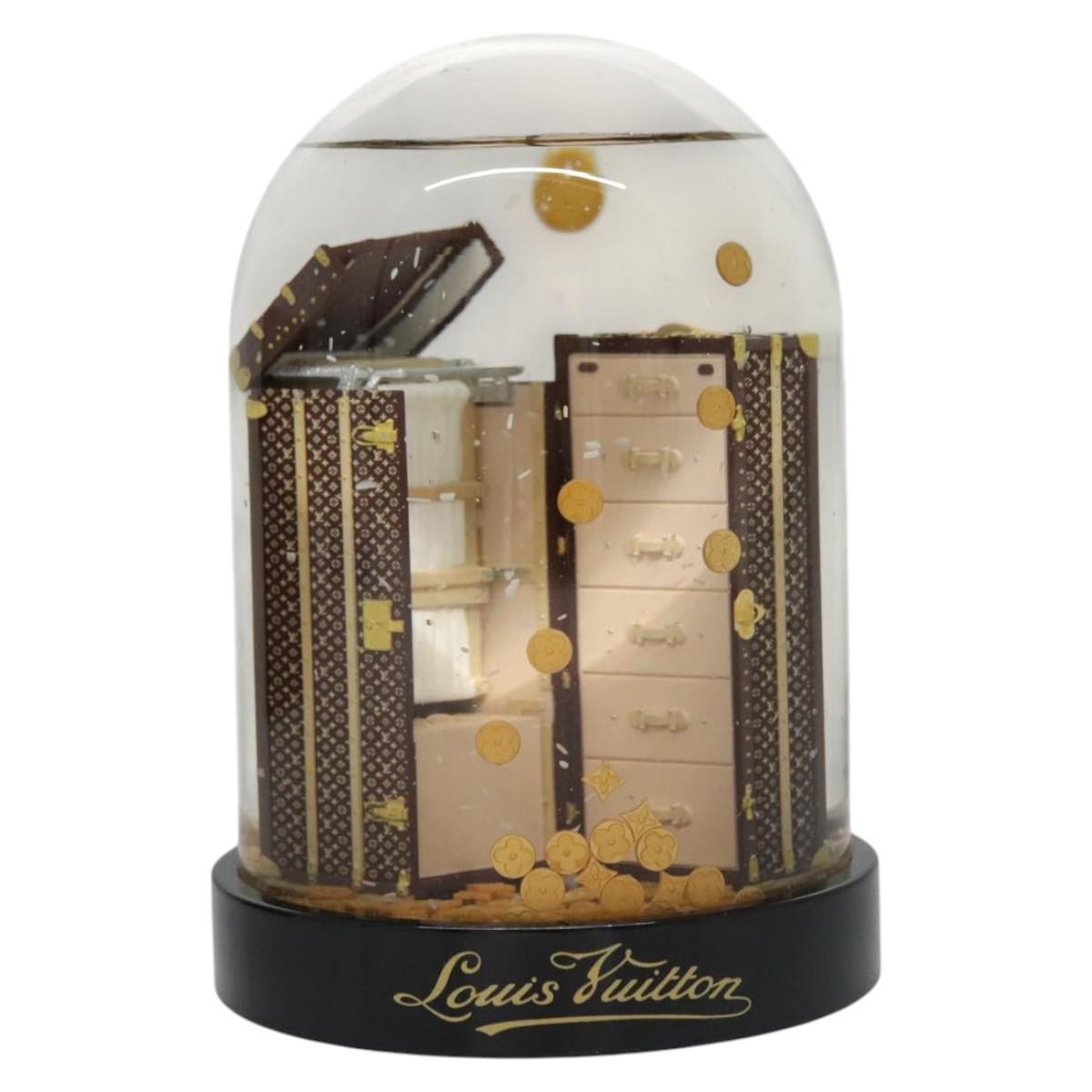 LOUIS VUITTON Wardrobe Trunk Snow Globe 2009 limited year Clear LV Auth 100750M