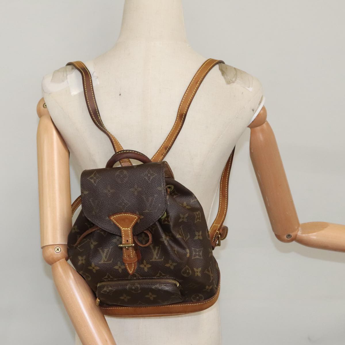 LOUIS VUITTON Monogram Montsouris PM Backpack M51137 LV Auth 100977