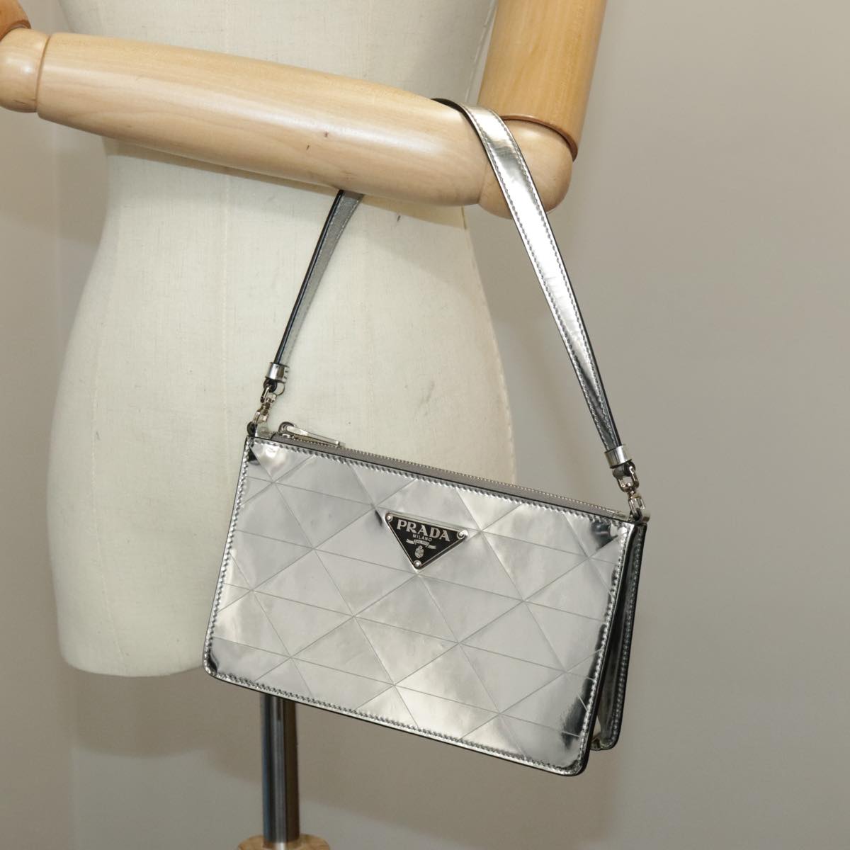 PRADA Accessory Pouch Metallic leather Silver Auth 101052AM