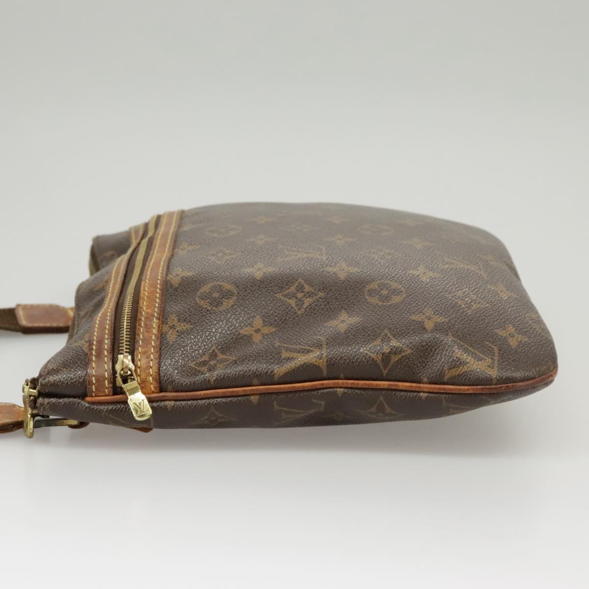 LOUIS VUITTON Monogram Pochette Bosphore Shoulder Bag M40044 LV Auth 101134