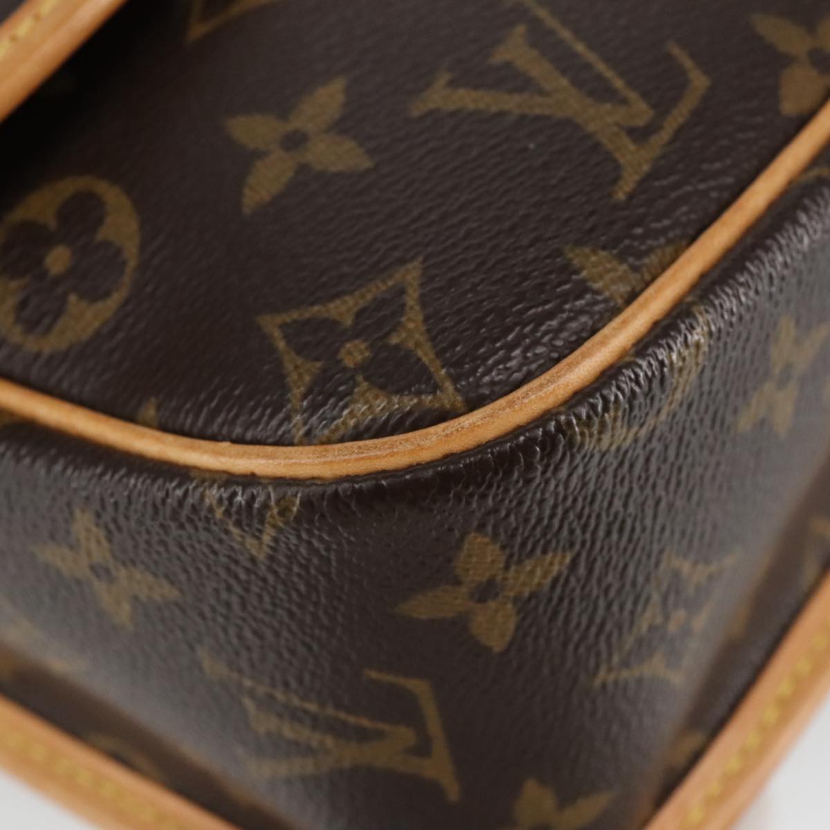 LOUIS VUITTON Monogram Sologne Shoulder Bag M42250 LV Auth 101310A