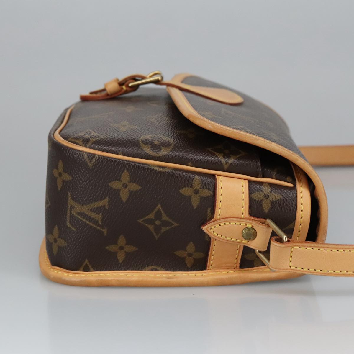 LOUIS VUITTON Monogram Sologne Shoulder Bag M42250 LV Auth 101310A