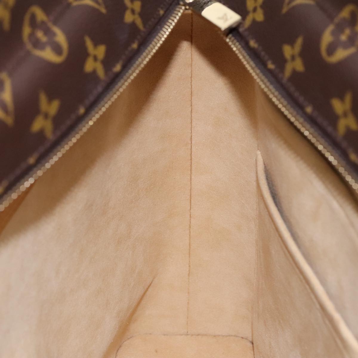 LOUIS VUITTON Monogram Luco Tote Bag M51155 LV Auth 101319SAV
