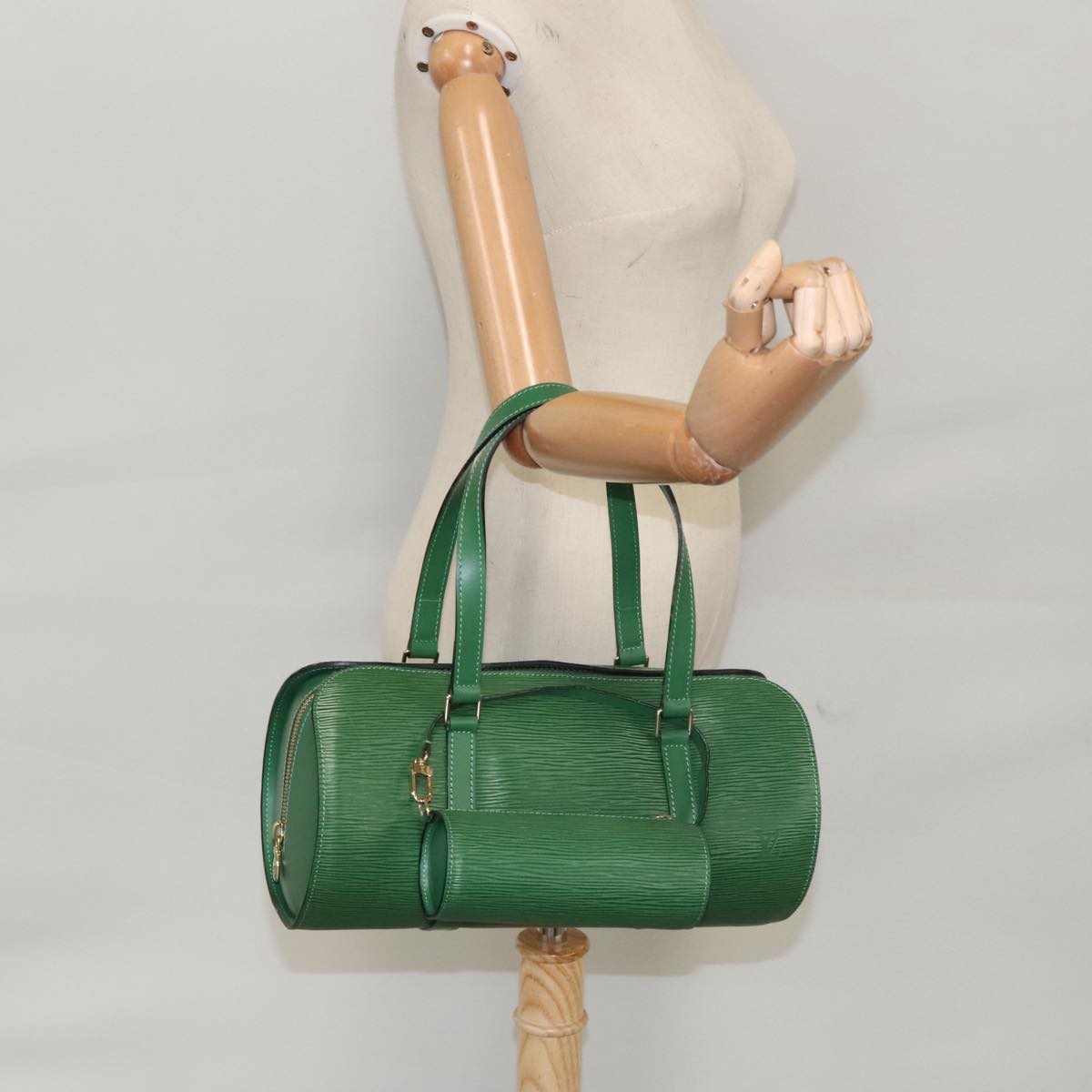 LOUIS VUITTON Epi Soufflot Hand Bag Green M52224 LV Auth 101350