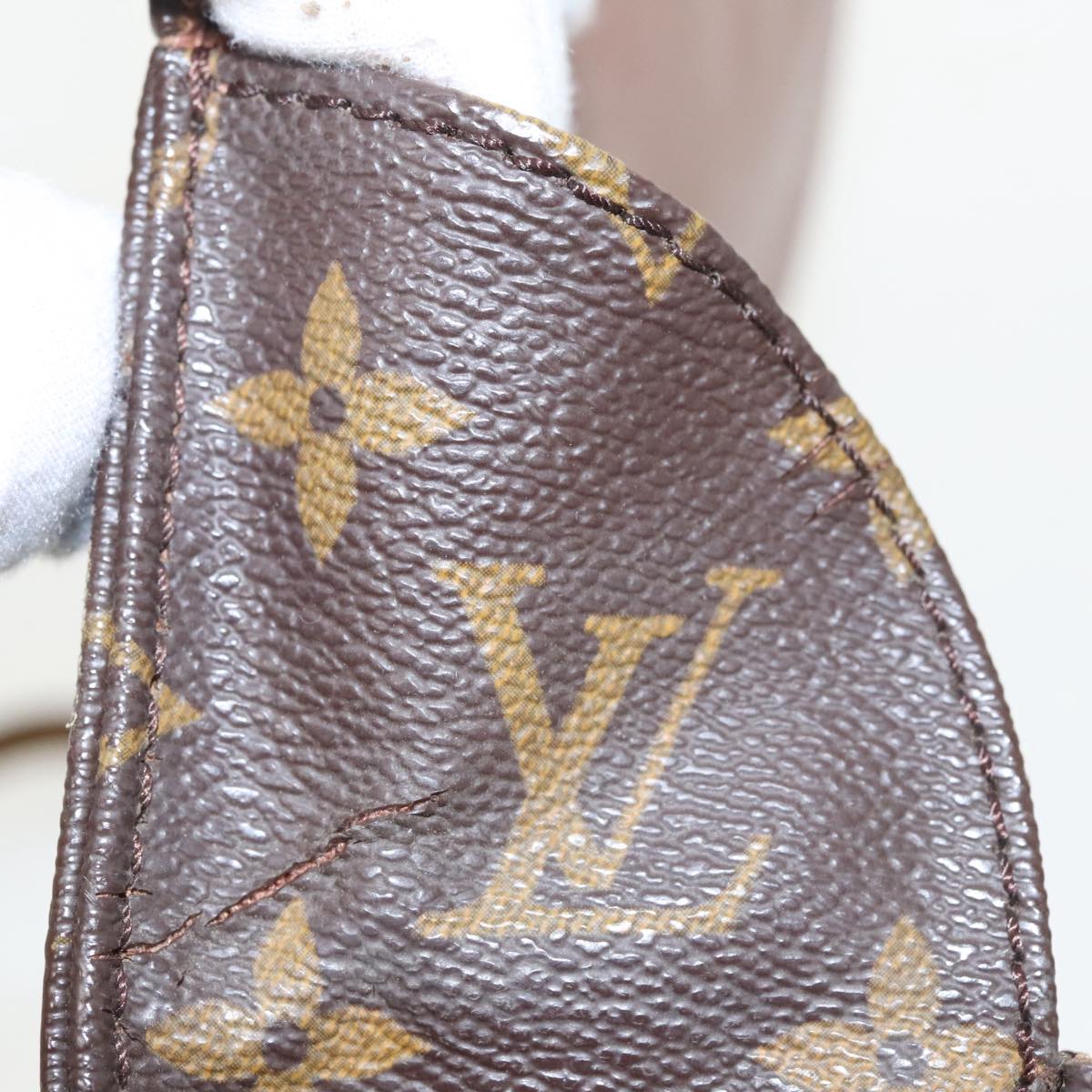 LOUIS VUITTON Monogram Cartouchiere MM Shoulder Bag M51253 LV Auth 101501