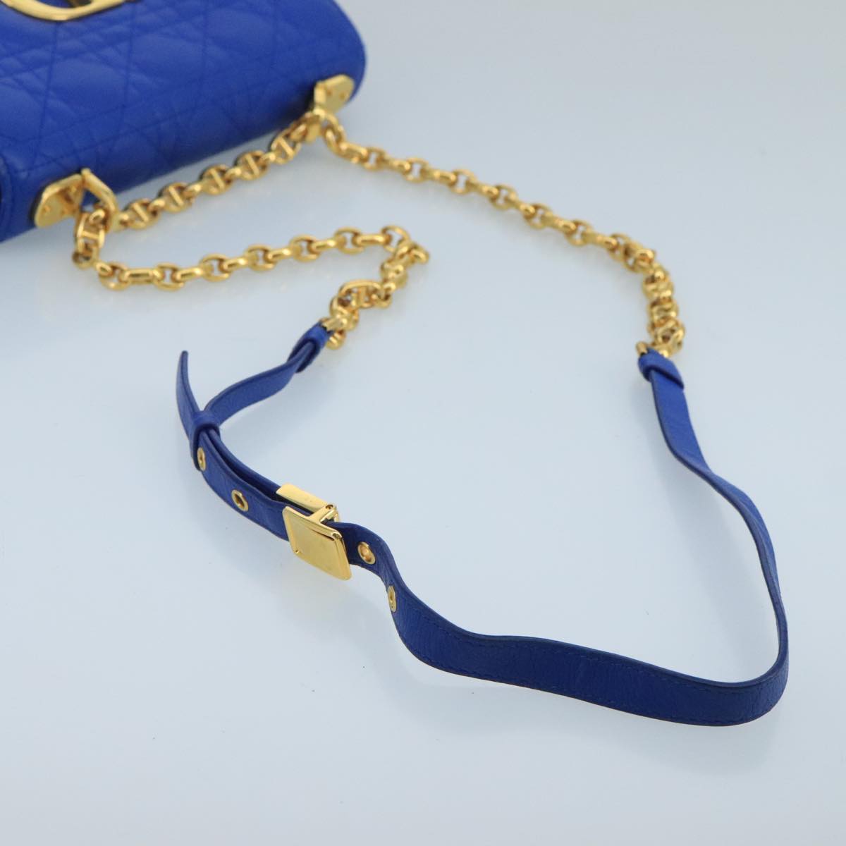 Christian Dior Canage Chain caro Shoulder Bag Leather Blue Gold Auth 101549