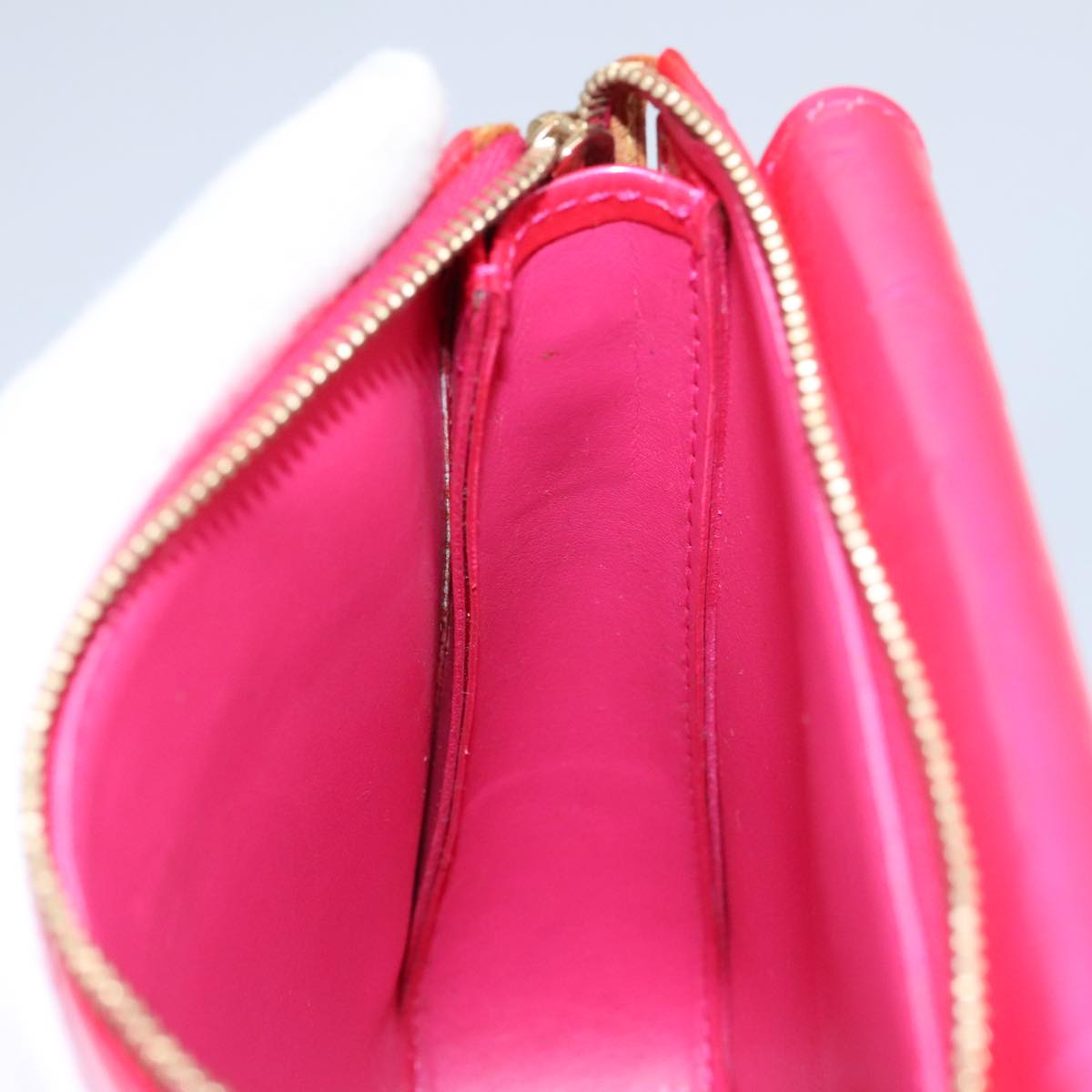 LOUIS VUITTON Monogram Vernis Motto Pouch Fuchsia Pink M91225 LV Auth 101564