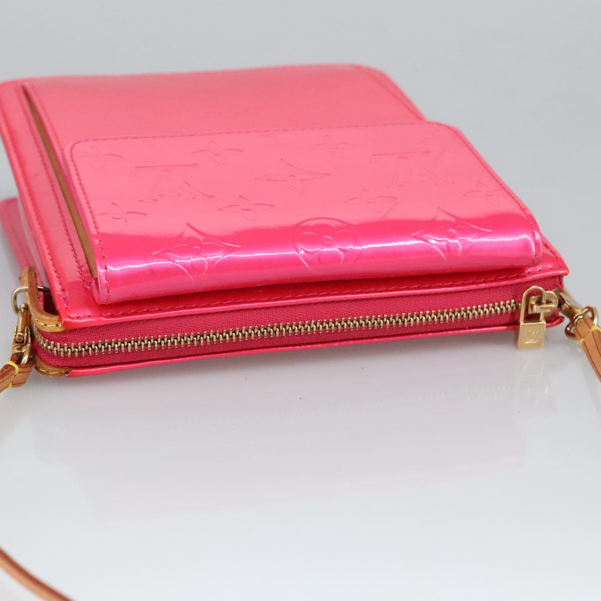 LOUIS VUITTON Monogram Vernis Motto Pouch Fuchsia Pink M91225 LV Auth 101564