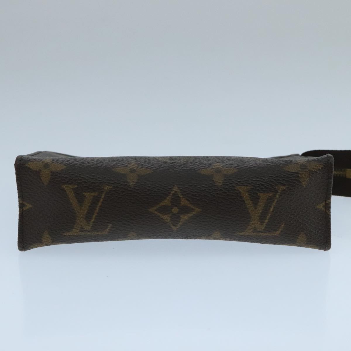 LOUIS VUITTON Monogram Poche Toilette 15 Pouch M47546 LV Auth 101815