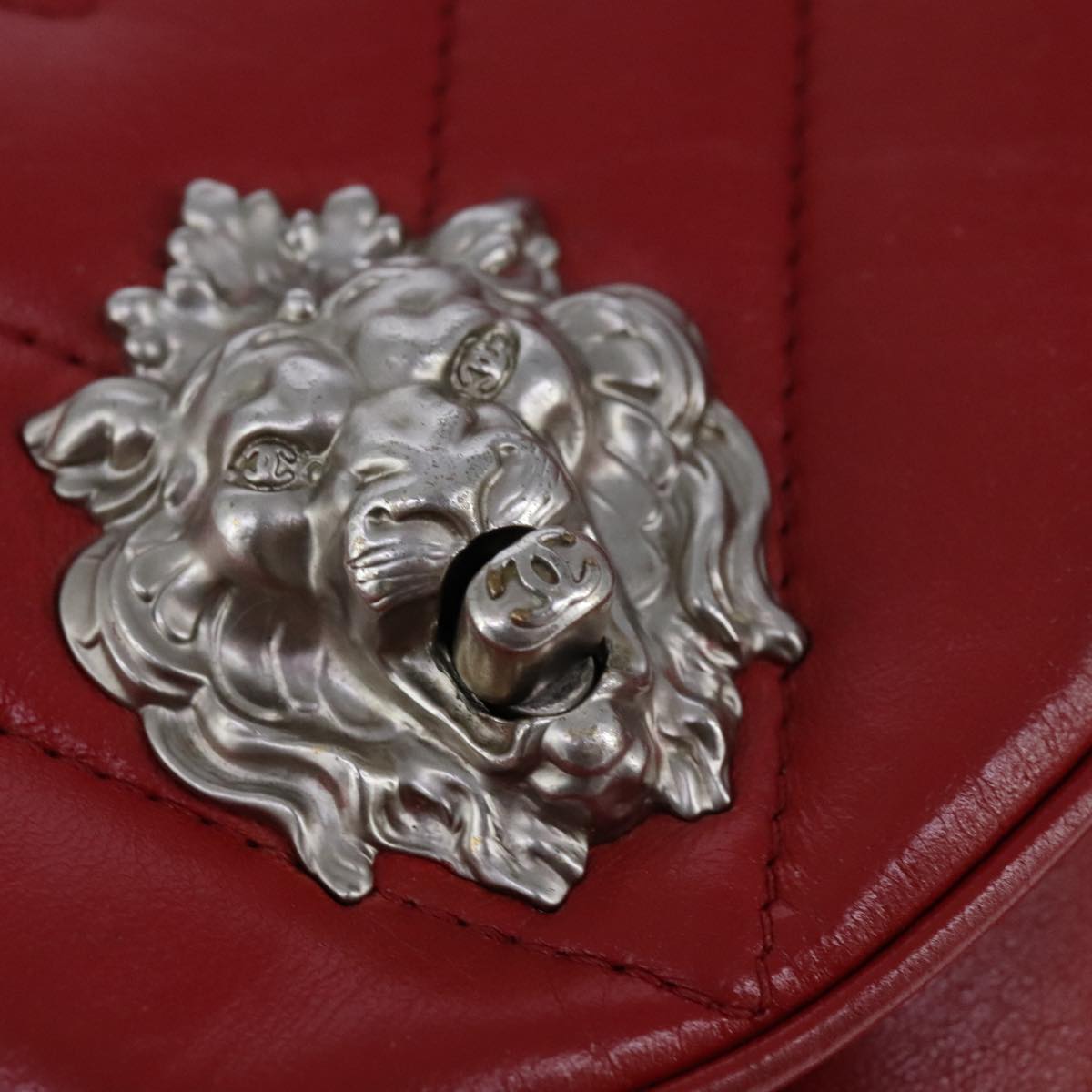 CHANEL V Stitch Chain Shoulder Bag Lamb Skin Red CC Auth 102030SAM