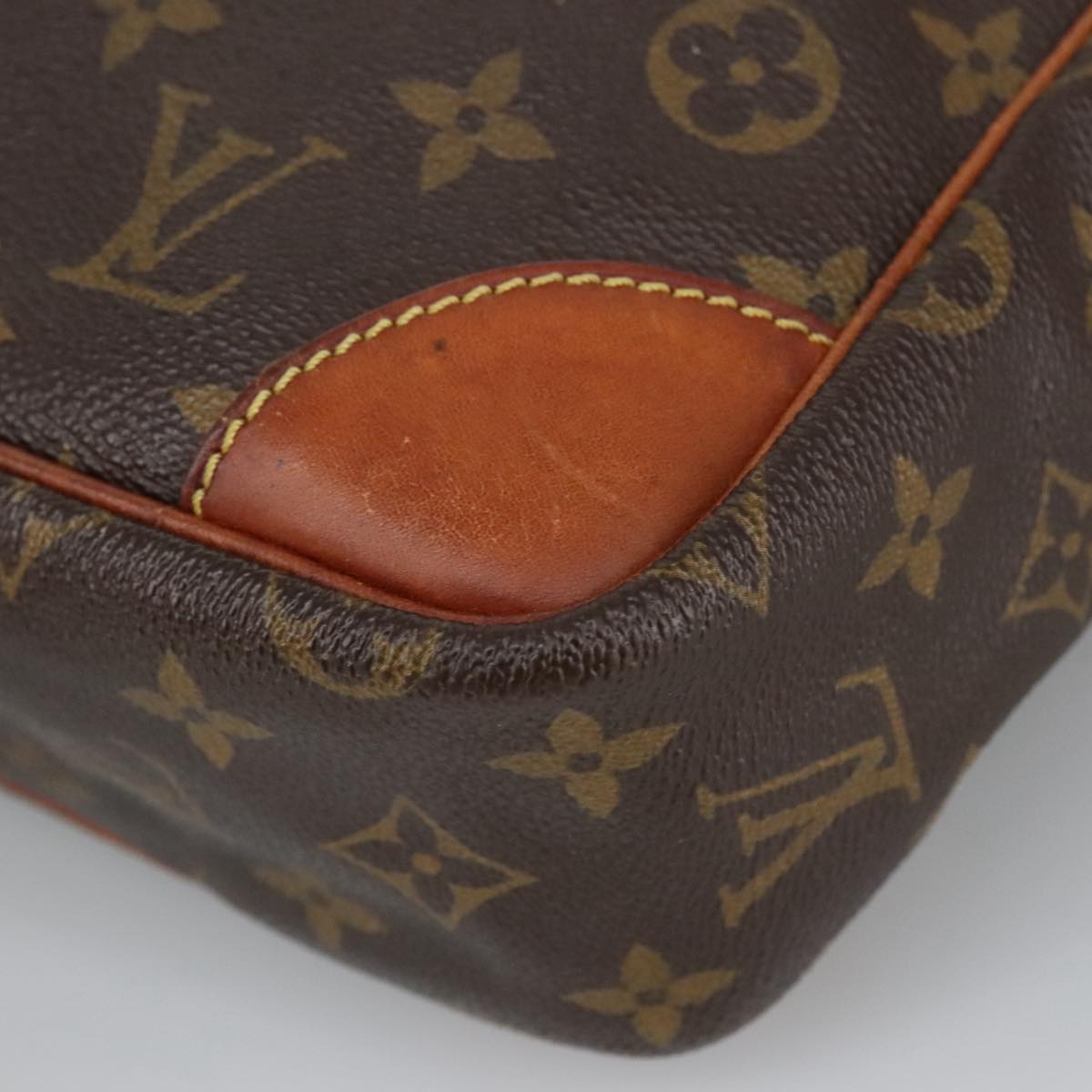 LOUIS VUITTON Monogram Trocadero 30 Shoulder Bag M51272 LV Auth 102084