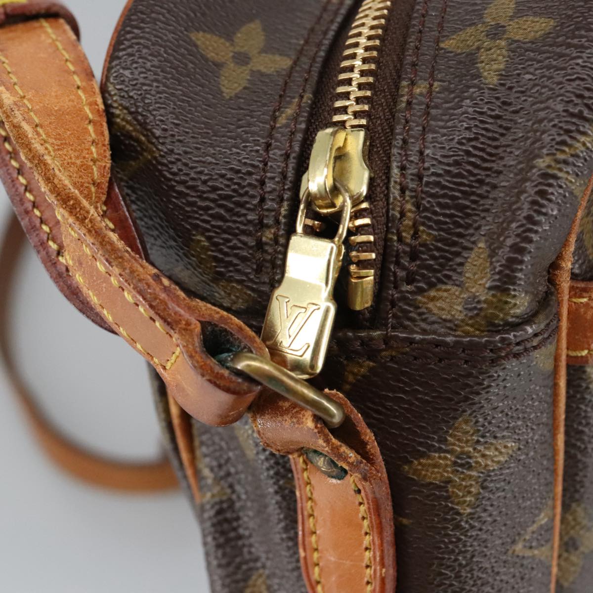 LOUIS VUITTON Monogram Trocadero 30 Shoulder Bag M51272 LV Auth 102084