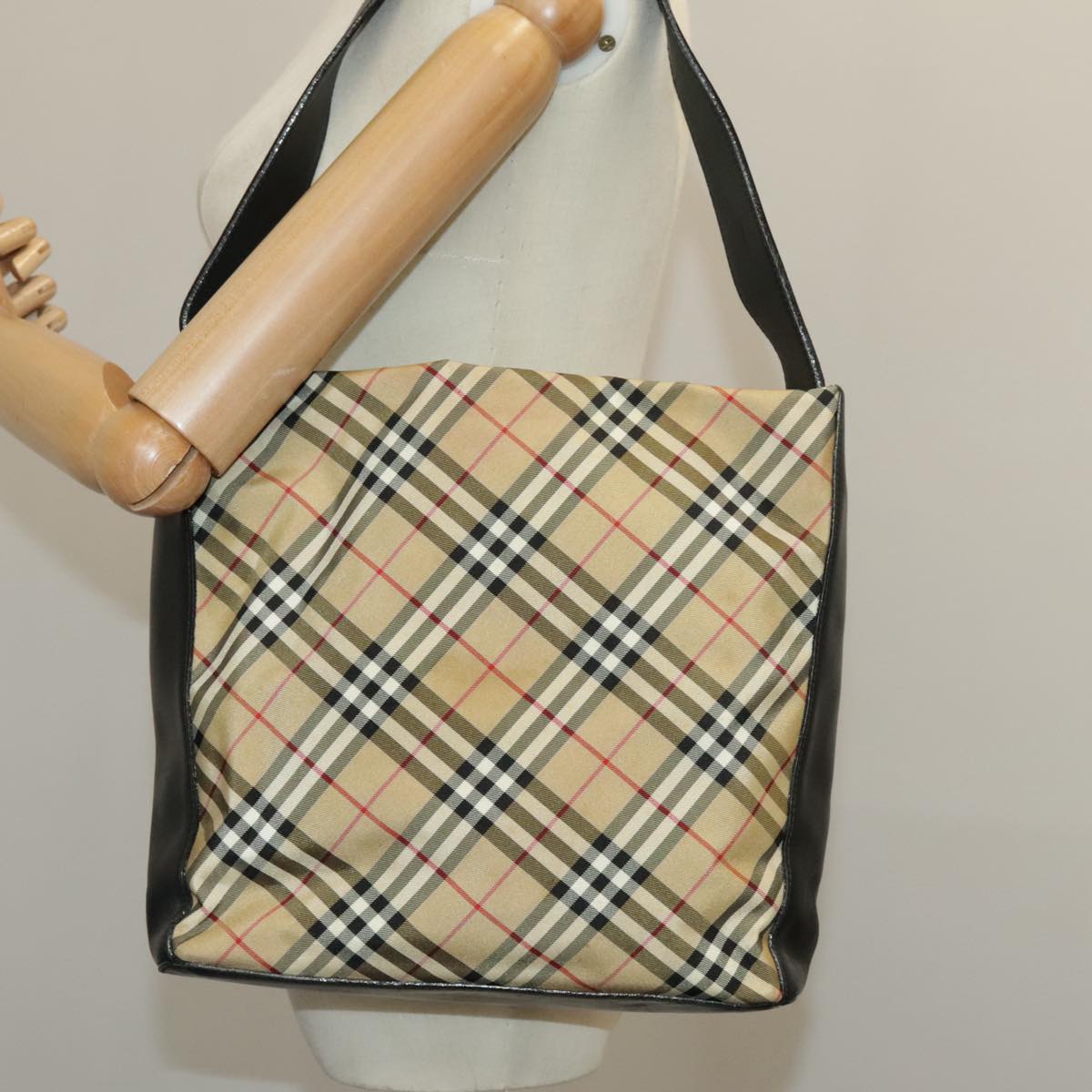 BURBERRY Nova Check Blue Label Shoulder Bag Nylon Beige Auth 102123