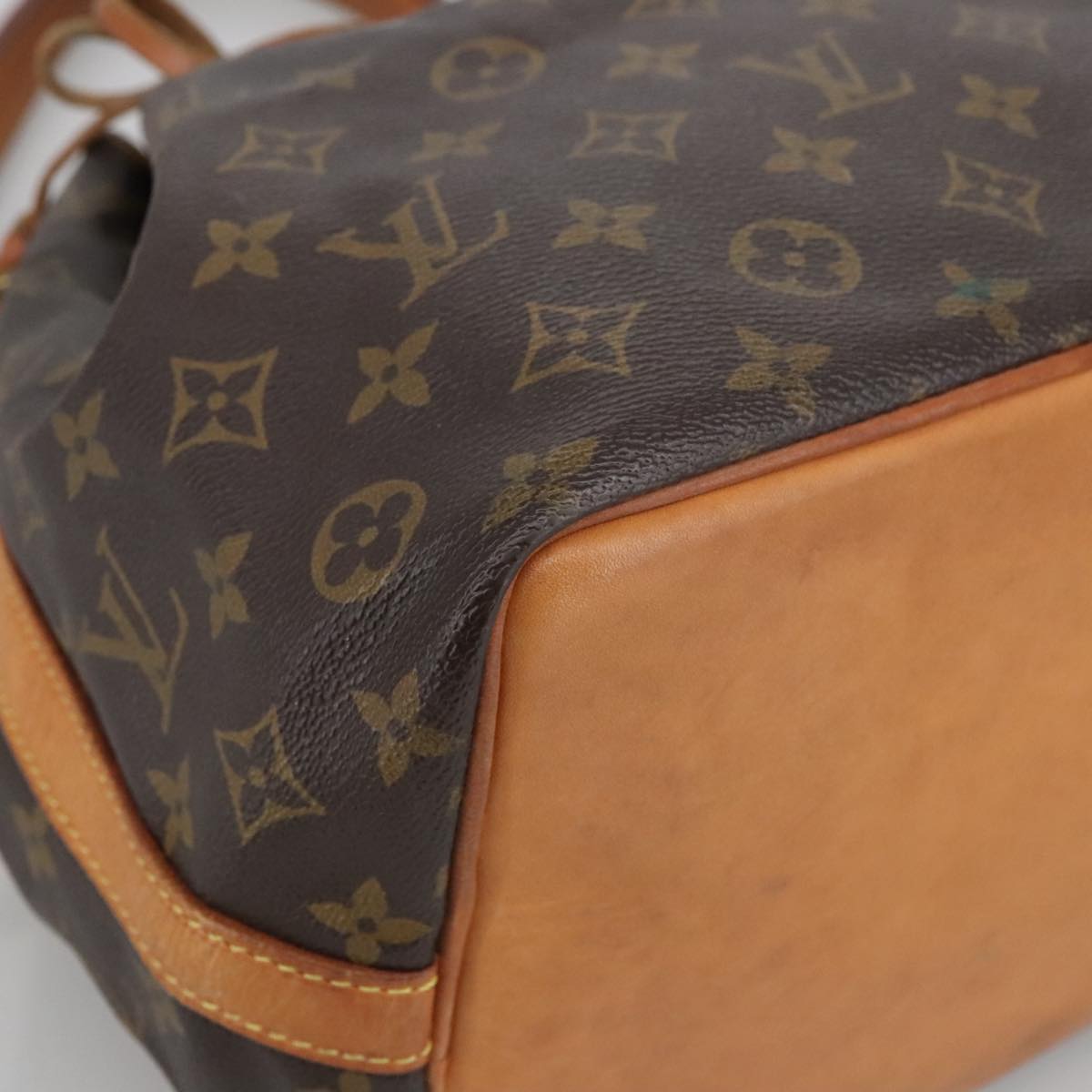 LOUIS VUITTON Monogram Petit Noe Shoulder Bag M42226 LV Auth 102212