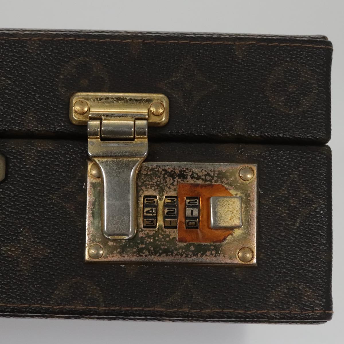 LOUIS VUITTON Monogram Crusher Business Bag M53122 LV Auth 102222