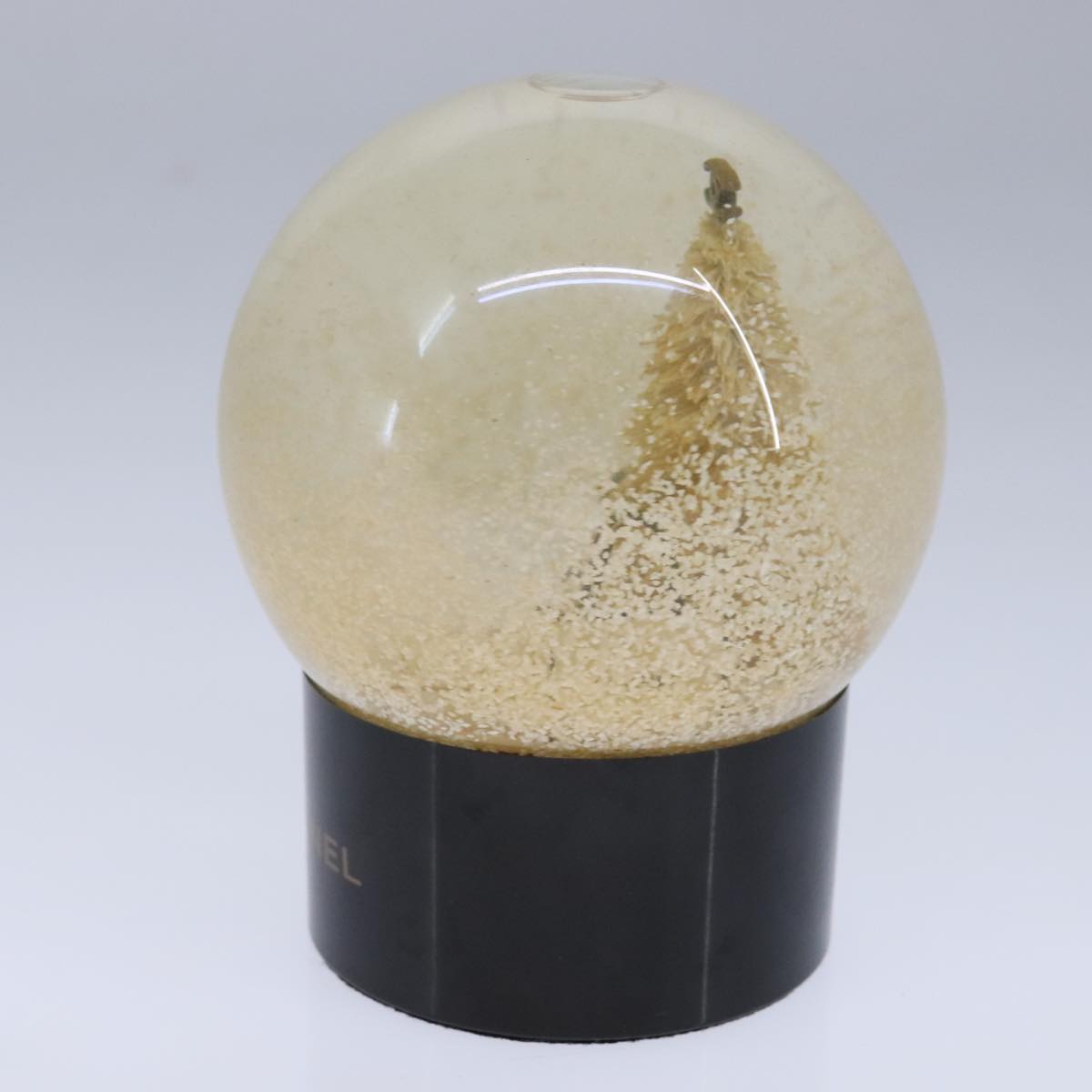 CHANEL Christmas Tree Shopper Snow Globe VIP Only Clear Yellow CC Auth 102238