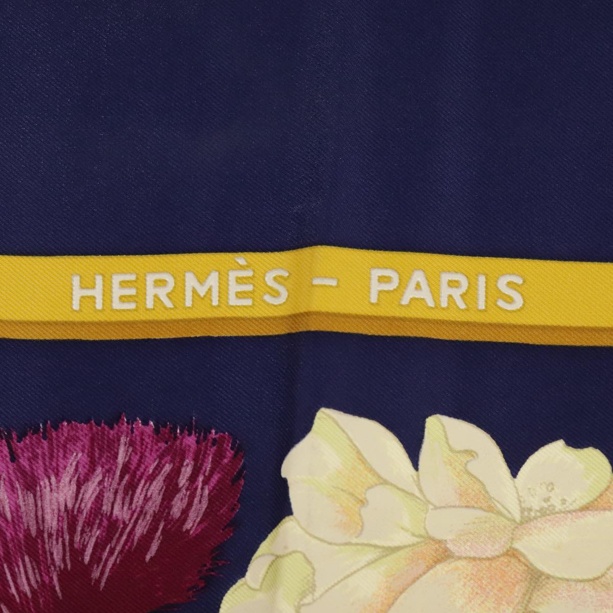 HERMES Carre 90 Scarf ""REGINA"" Silk Navy Auth 102323