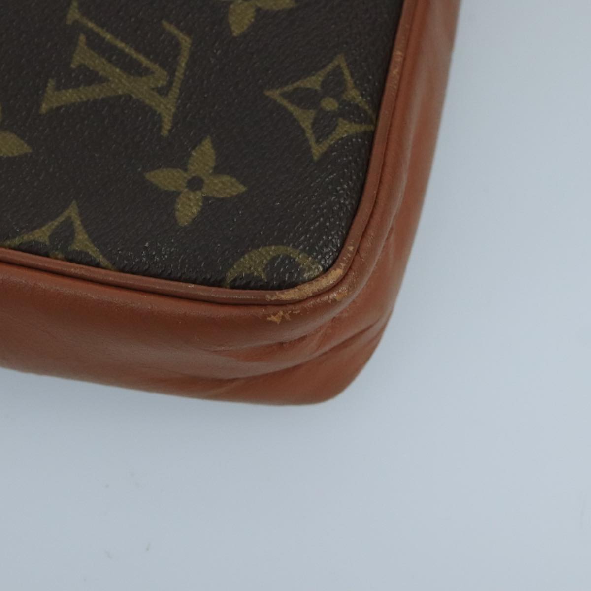 LOUIS VUITTON Monogram Pochette Sports Clutch Bag No.183 LV Auth 102383