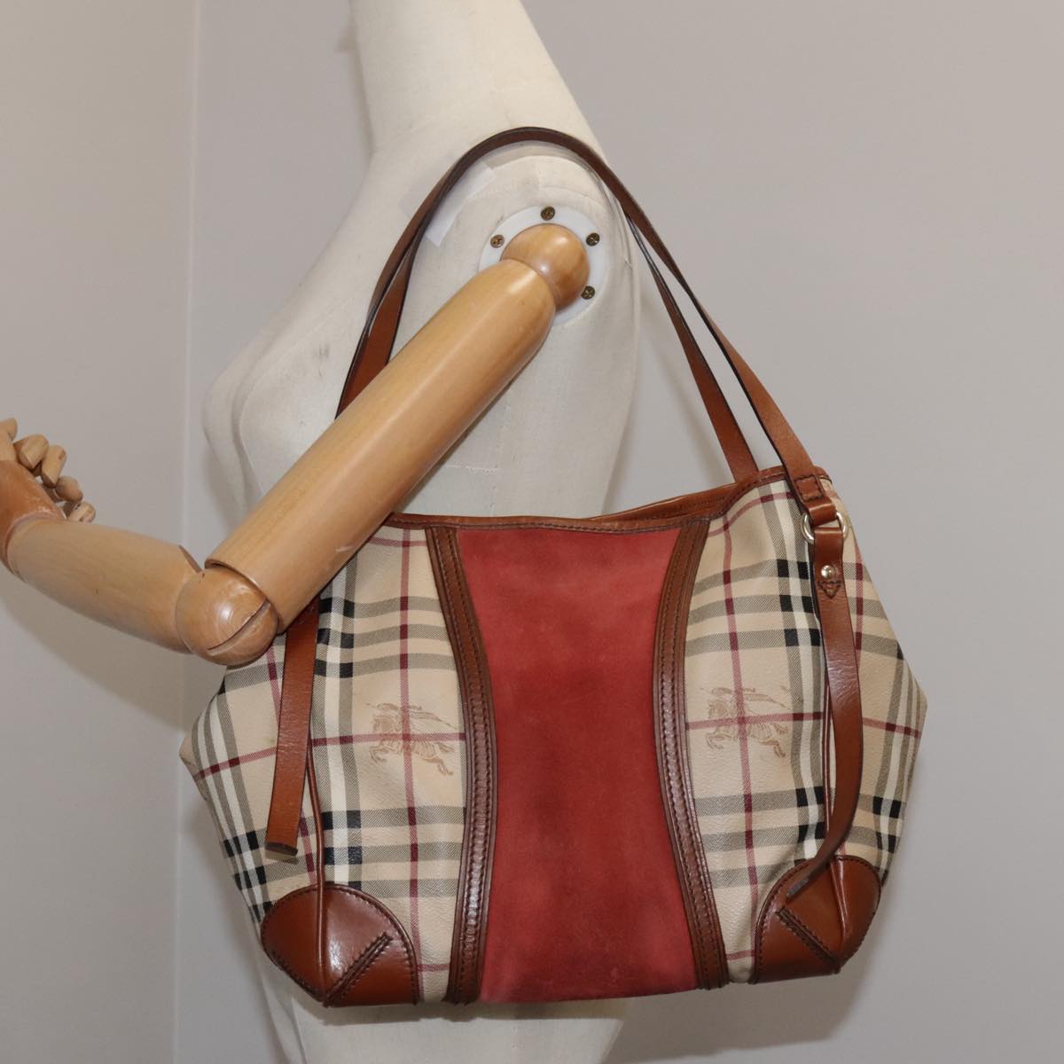 BURBERRY Nova Check Shoulder Bag PVC Leather Beige Red Auth 102450