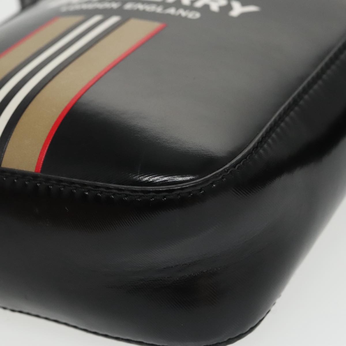 BURBERRY Shoulder Bag Enamel Black Auth 102454
