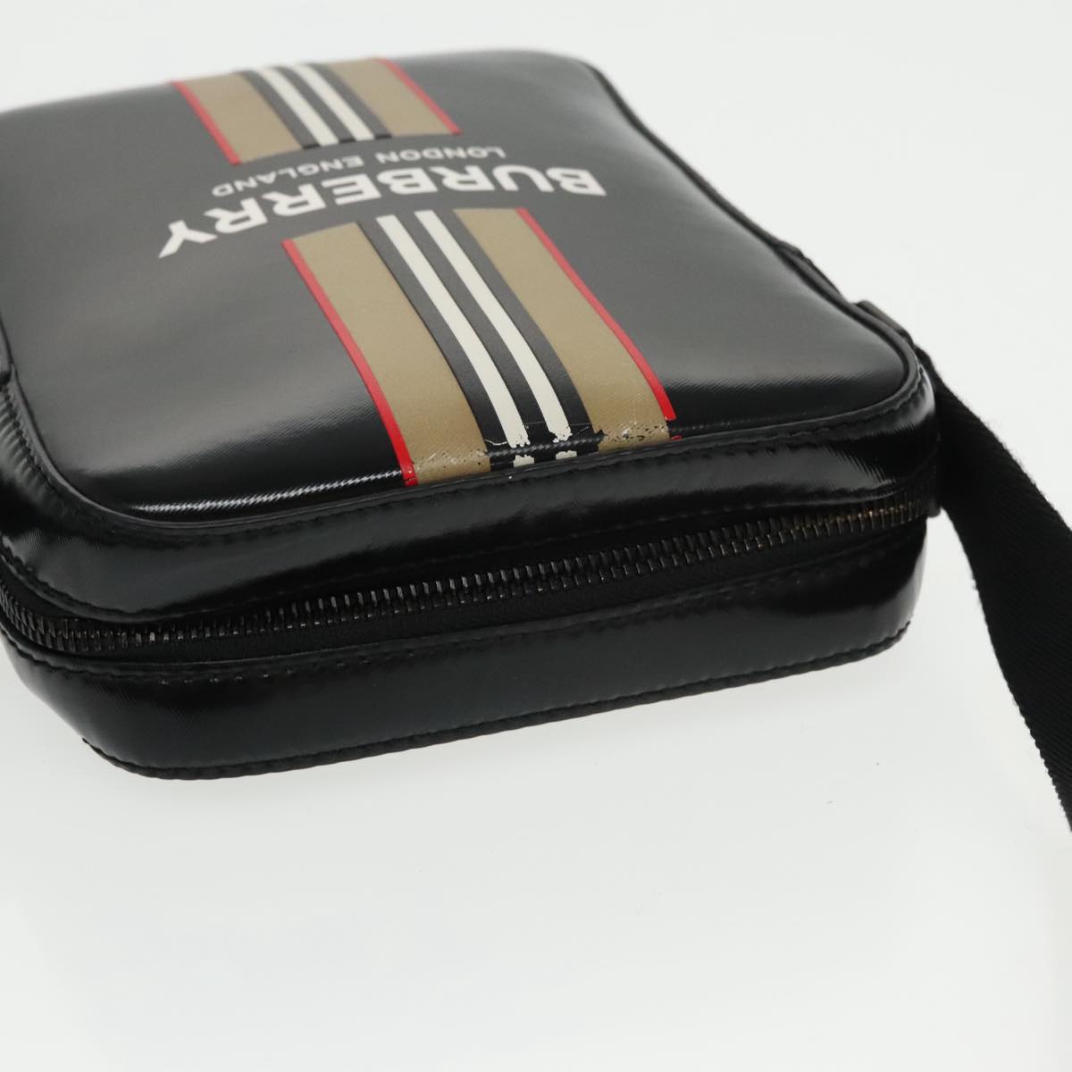 BURBERRY Shoulder Bag Enamel Black Auth 102454
