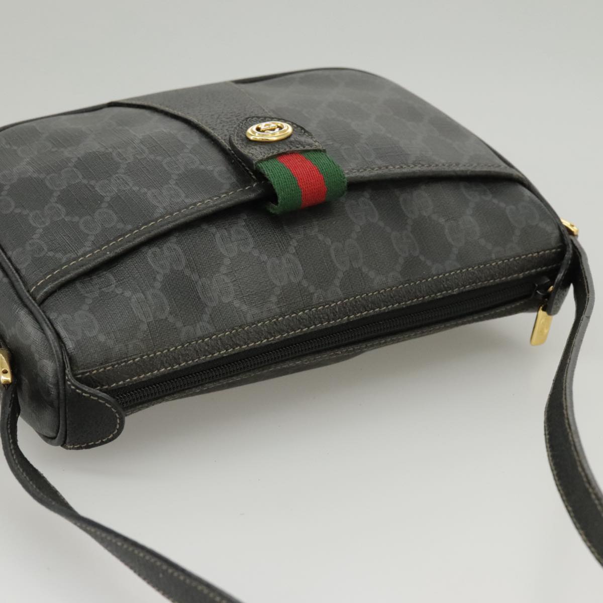 GUCCI GG Supreme Web Sherry Line Shoulder Bag PVC Black 89 02 032 Auth 102469