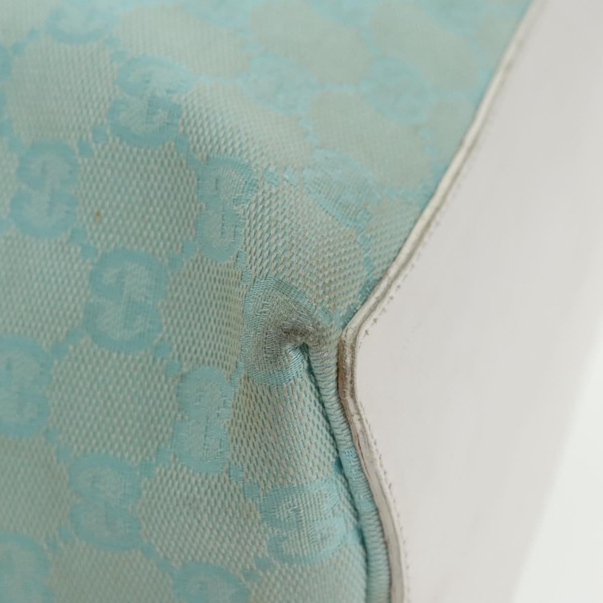 GUCCI GG Canvas Tote Bag Light Blue White Gold 002 1098 Auth 102471