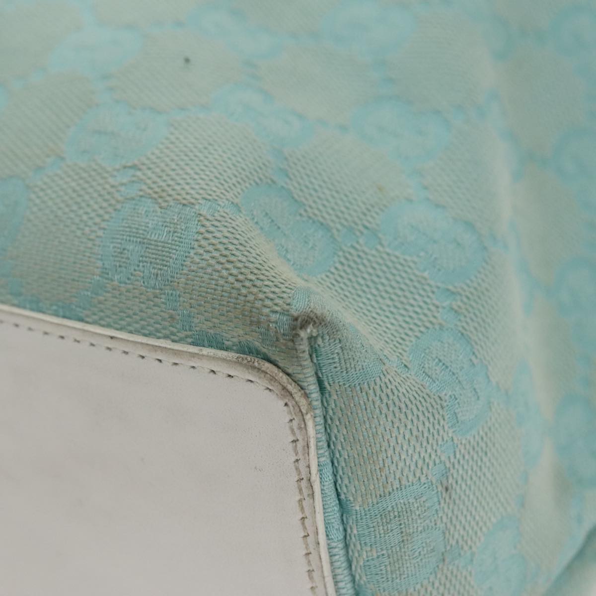 GUCCI GG Canvas Tote Bag Light Blue White Gold 002 1098 Auth 102471