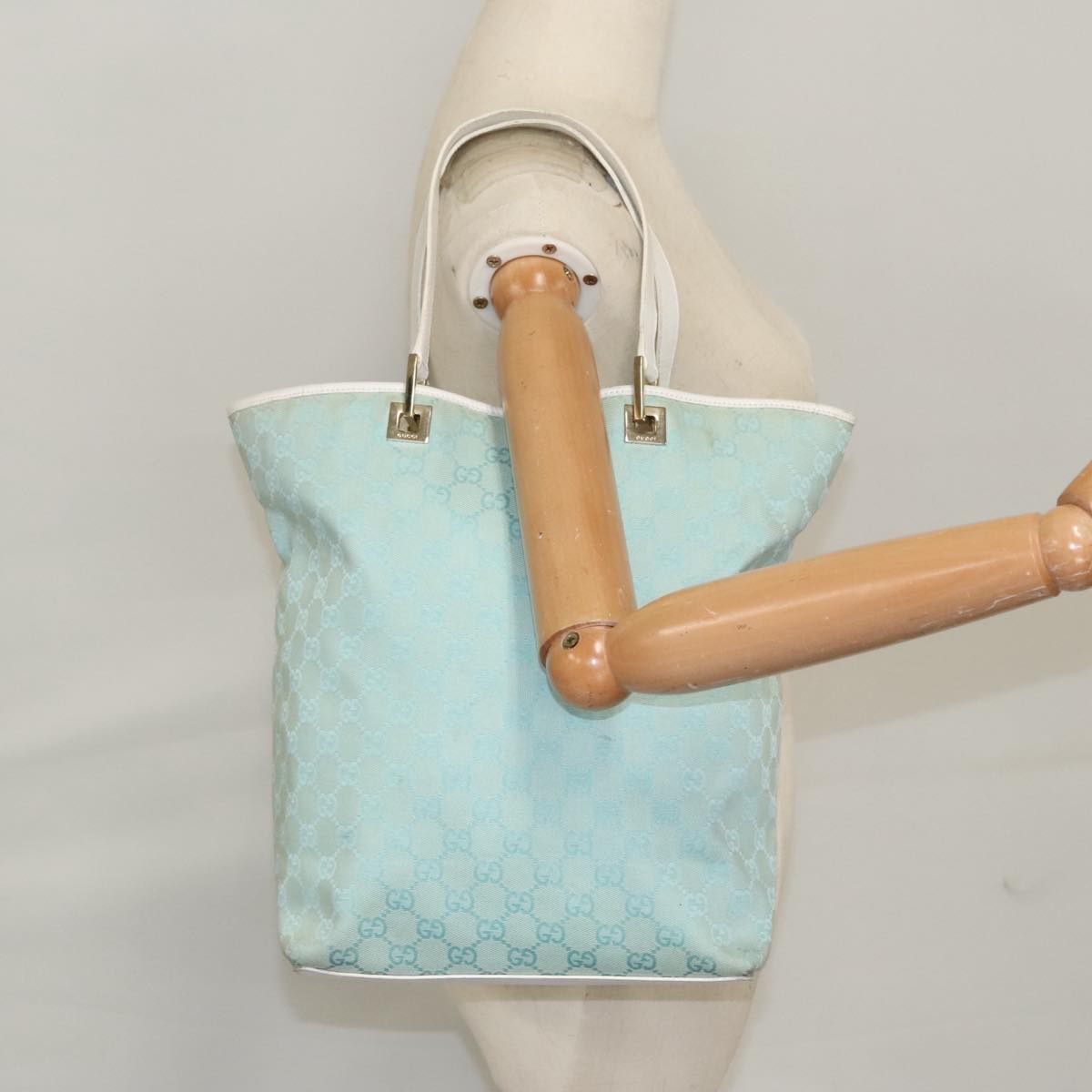 GUCCI GG Canvas Tote Bag Light Blue White Gold 002 1098 Auth 102471