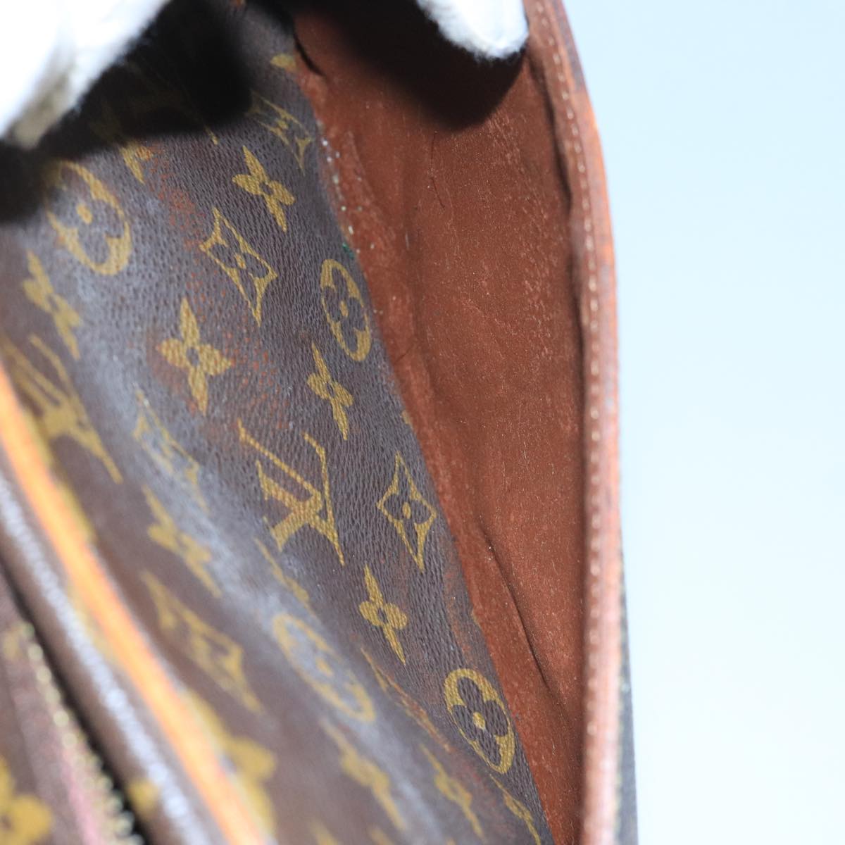 LOUIS VUITTON Monogram Compiegne 28 Clutch Bag M51845 LV Auth 102493