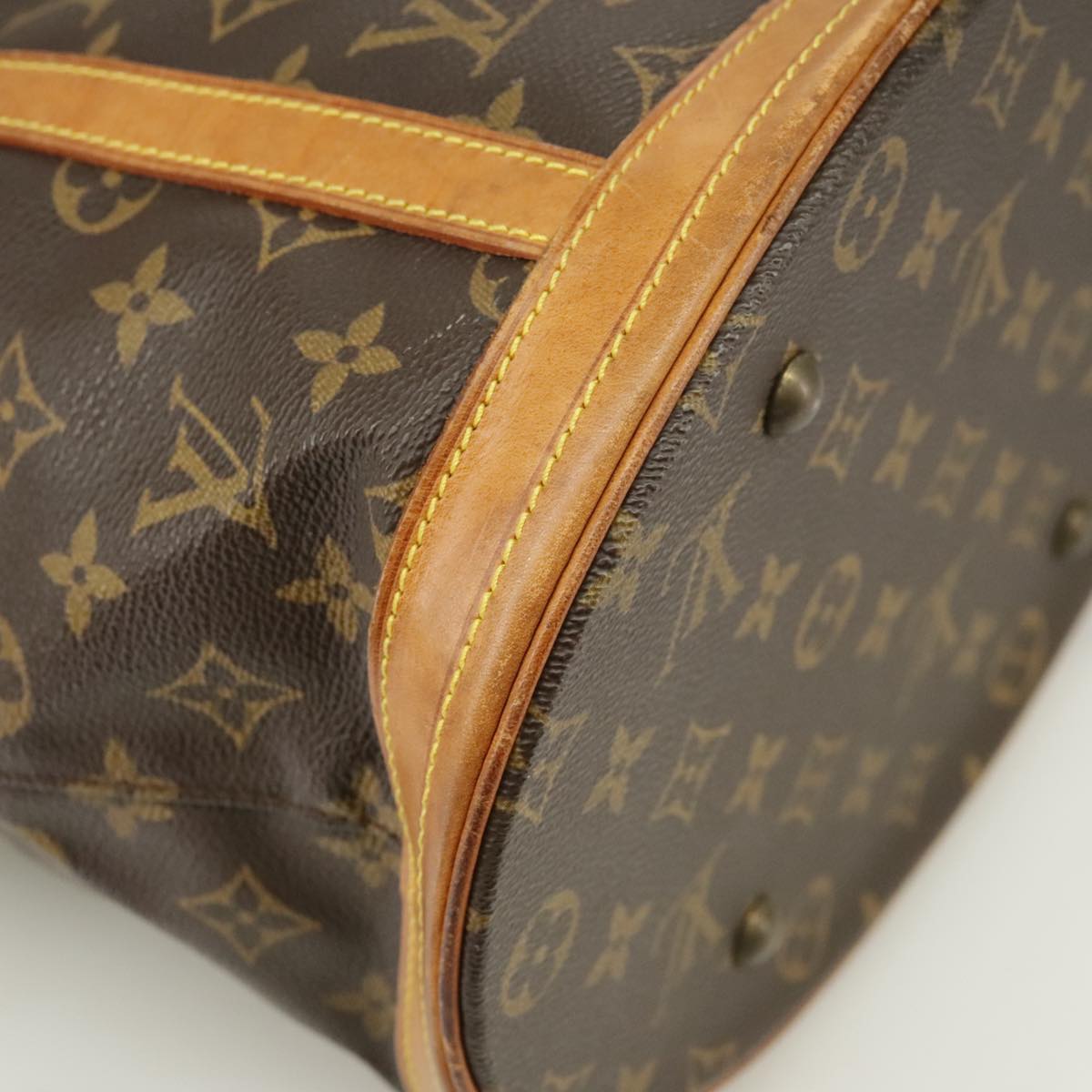 LOUIS VUITTON Monogram Bucket GM Shoulder Bag M42236 LV Auth 102560