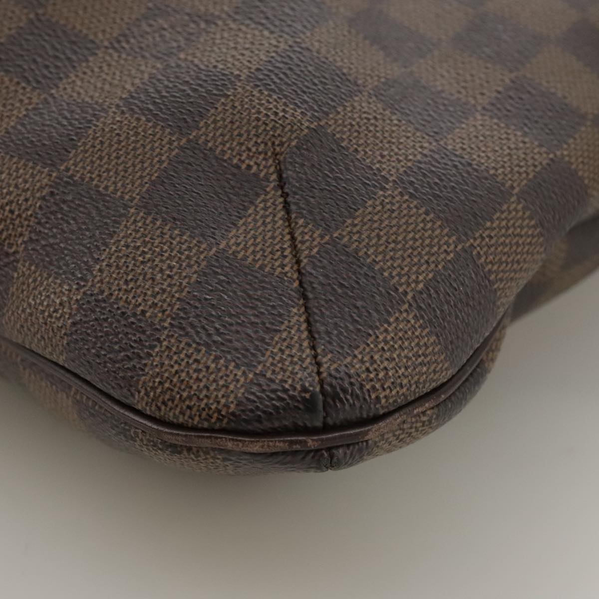 LOUIS VUITTON Damier Ebene Bloomsbury PM Shoulder Bag N42251 LV Auth 102635