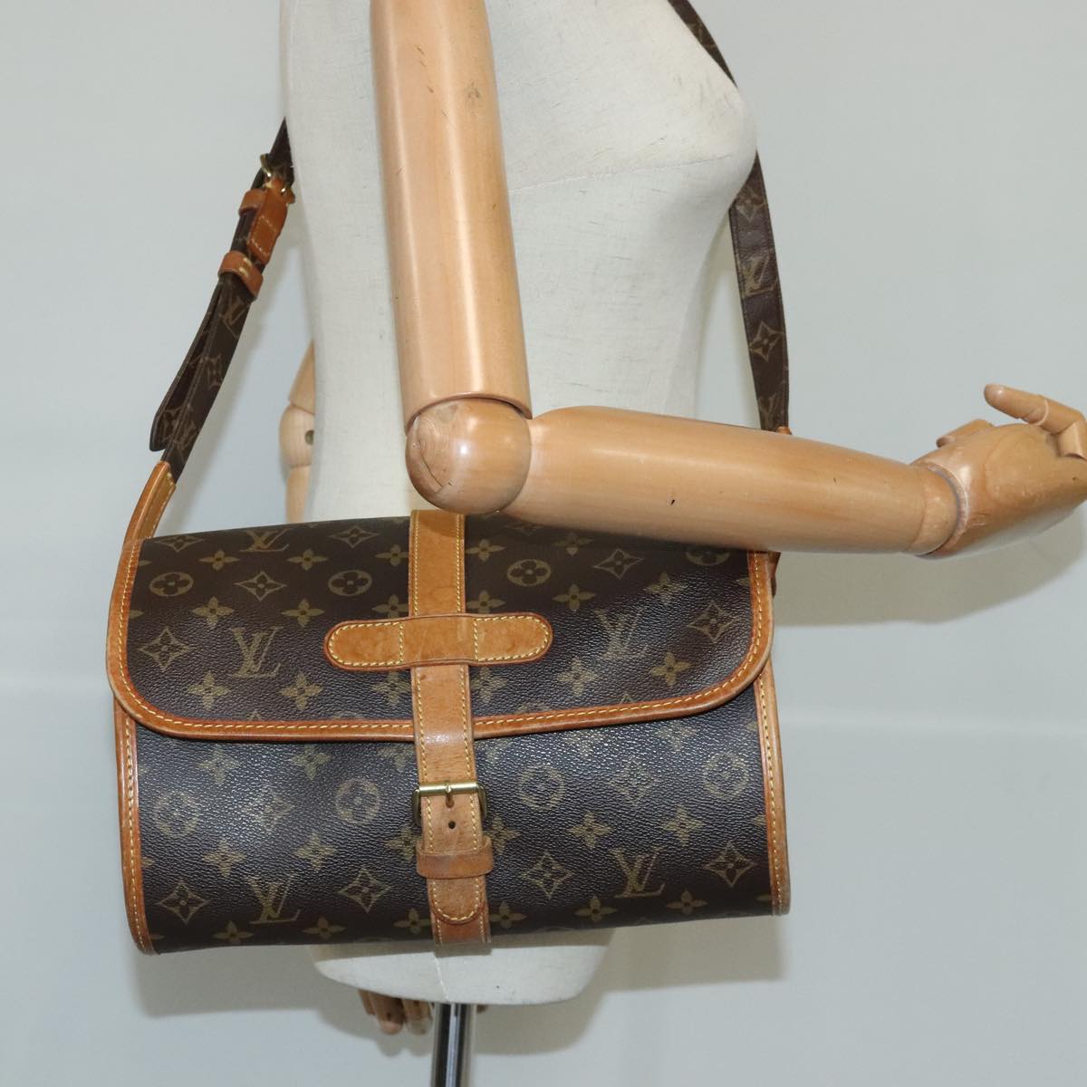 LOUIS VUITTON Monogram Marne Shoulder Bag M51369 LV Auth 102652