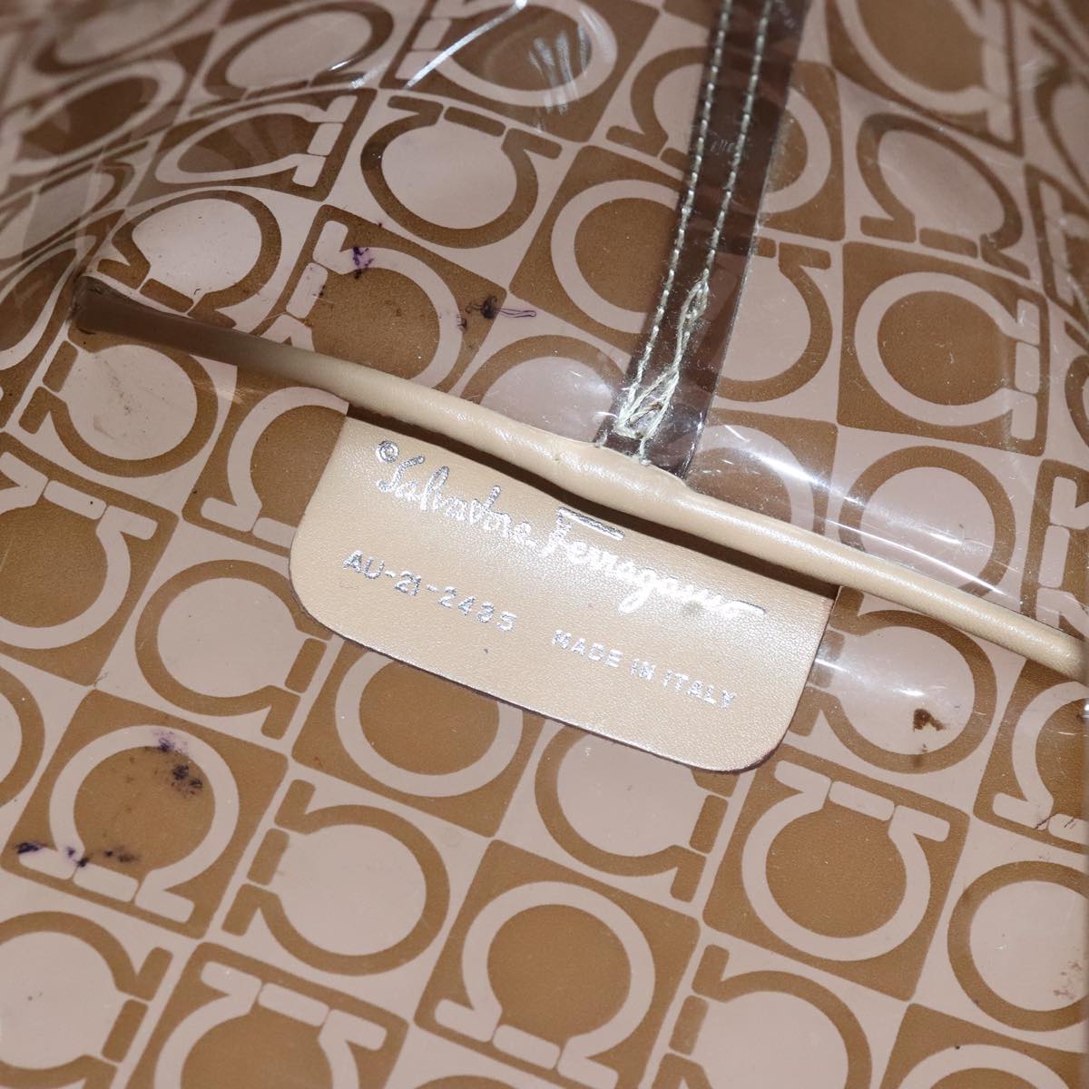 Salvatore Ferragamo Gancini Shoulder Bag Vinyl Leather Brown Silver Auth 102694
