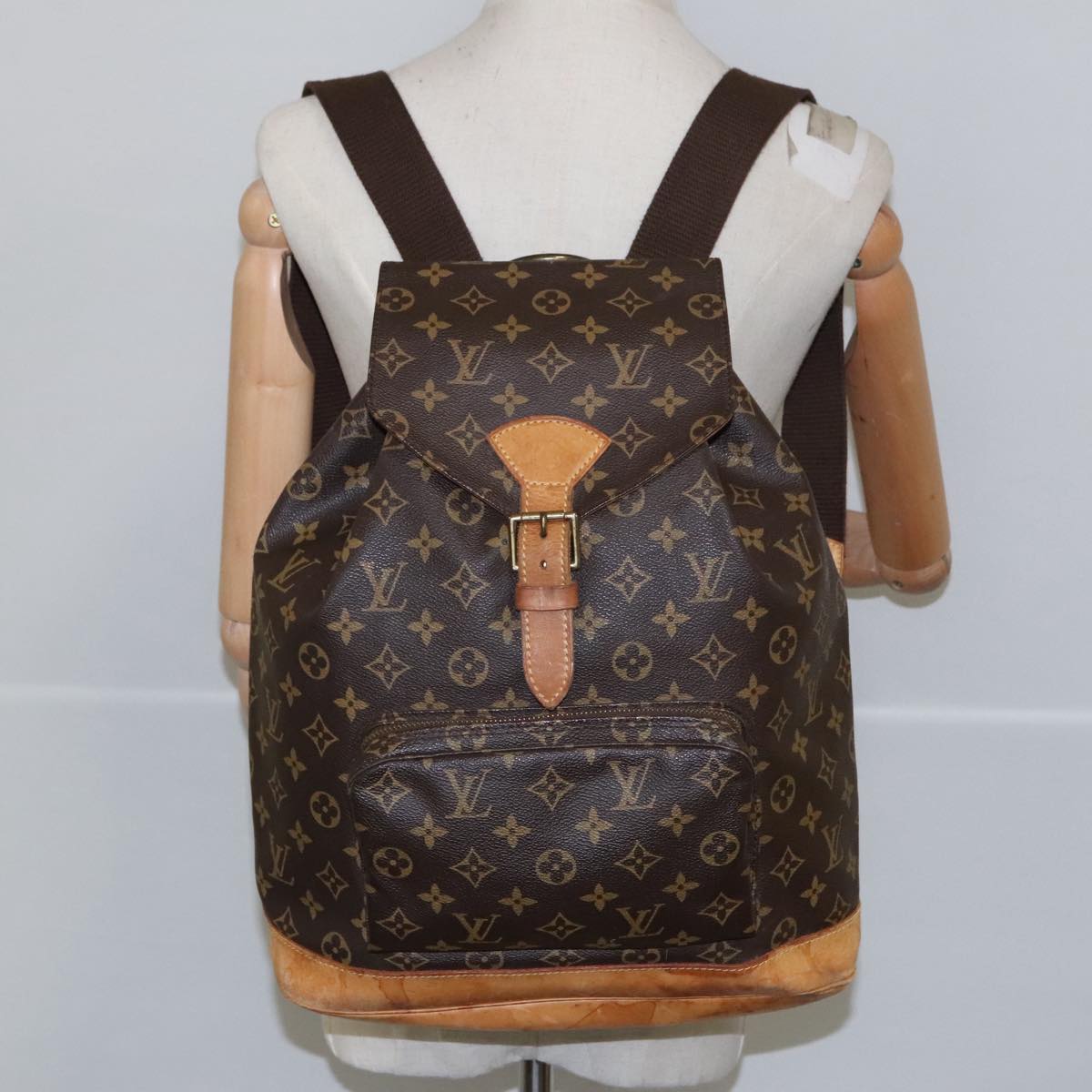 LOUIS VUITTON Monogram Montsouris GM Backpack M51135 LV Auth 102732