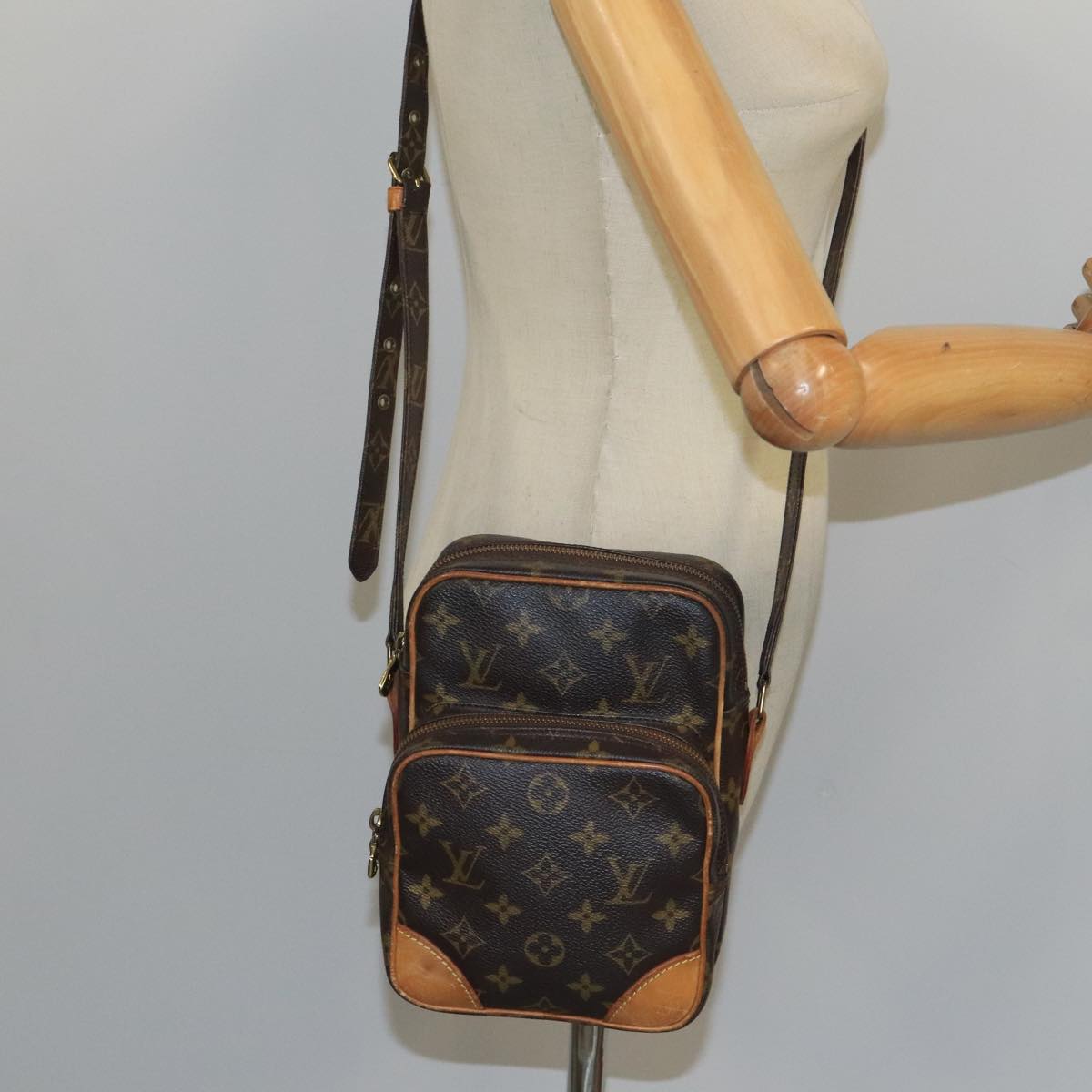 LOUIS VUITTON Monogram Amazon Shoulder Bag M45236 LV Auth 102867