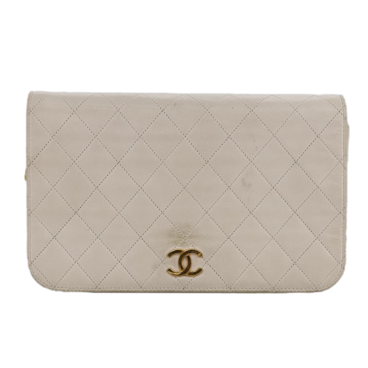 CHANEL Matelasse Chain Shoulder Bag Lamb Skin White CC Auth 102955