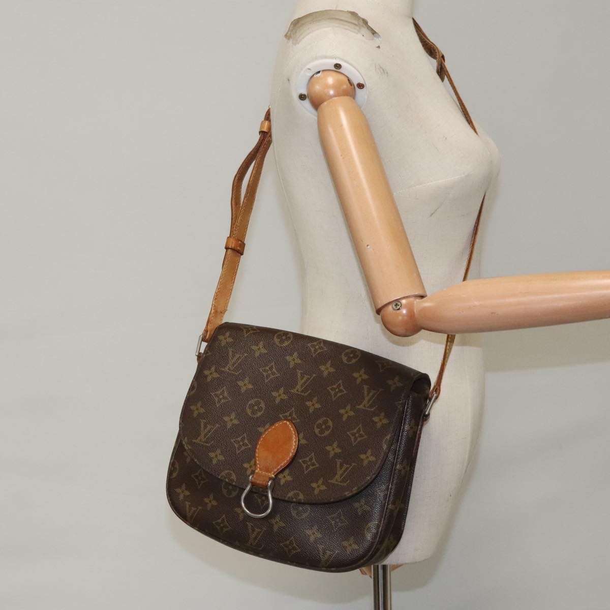 LOUIS VUITTON Monogram Saint Cloud GM Shoulder Bag Vintage M51242 LV Auth 102994